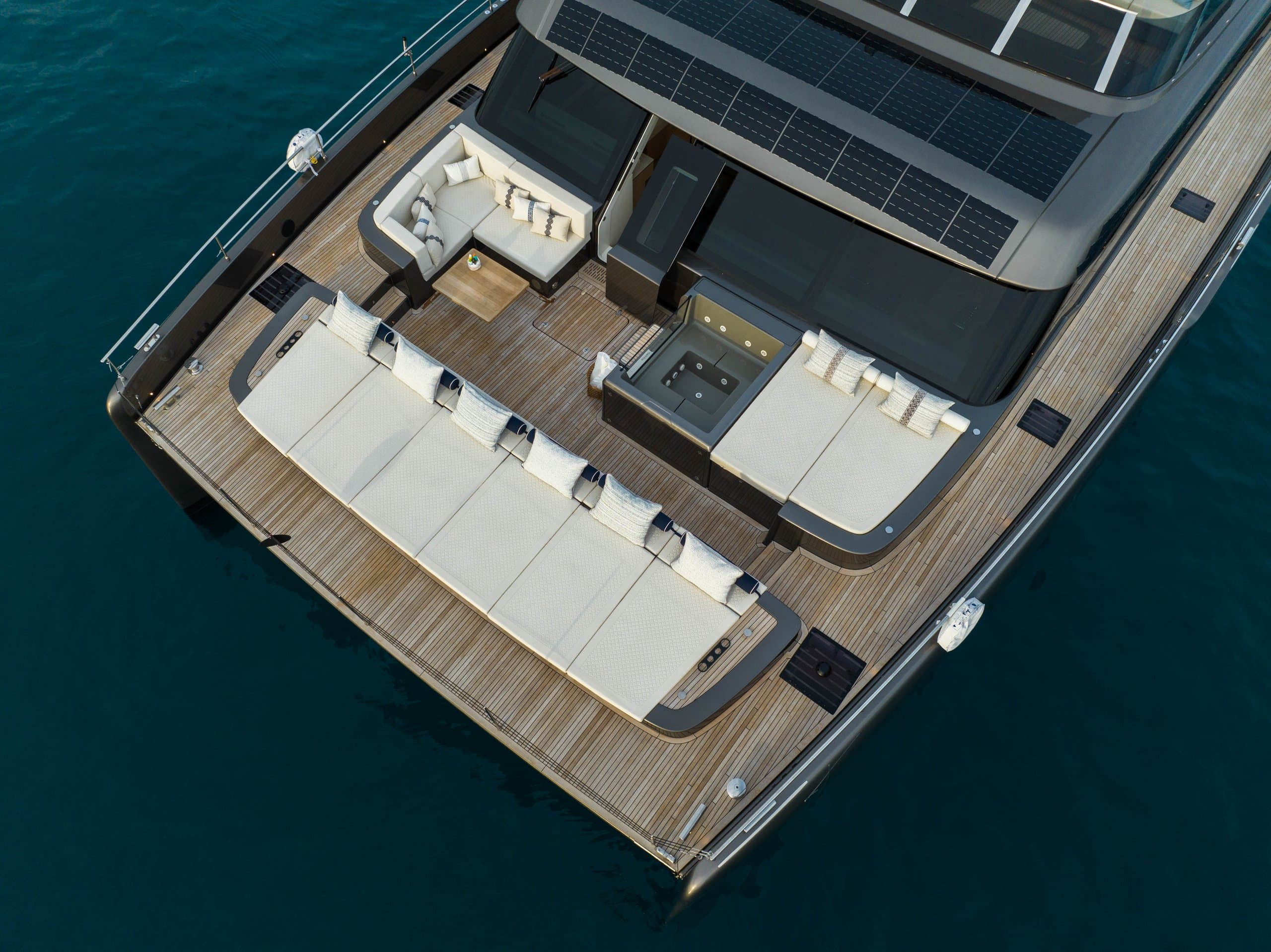 TESNI | Drivas Yachts