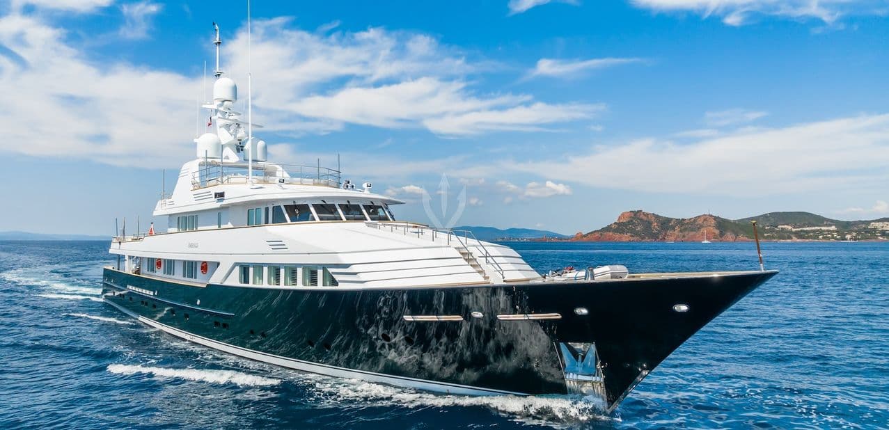 Motor yacht EMERALD 50.4m by Feadship — photo 3