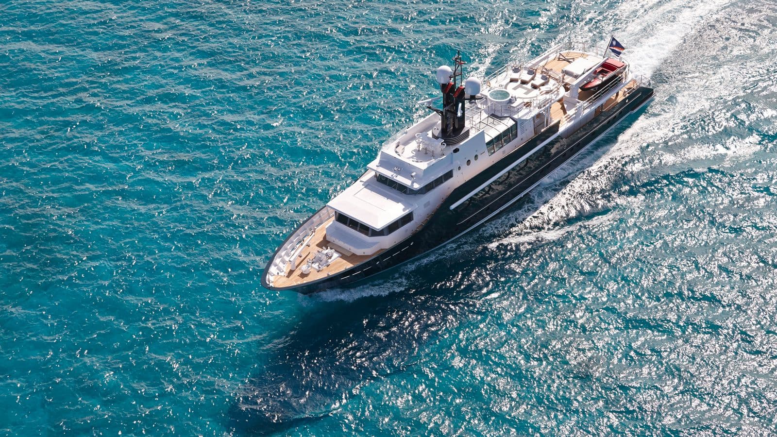 HIGHLANDER - aerial | Drivas Yachts