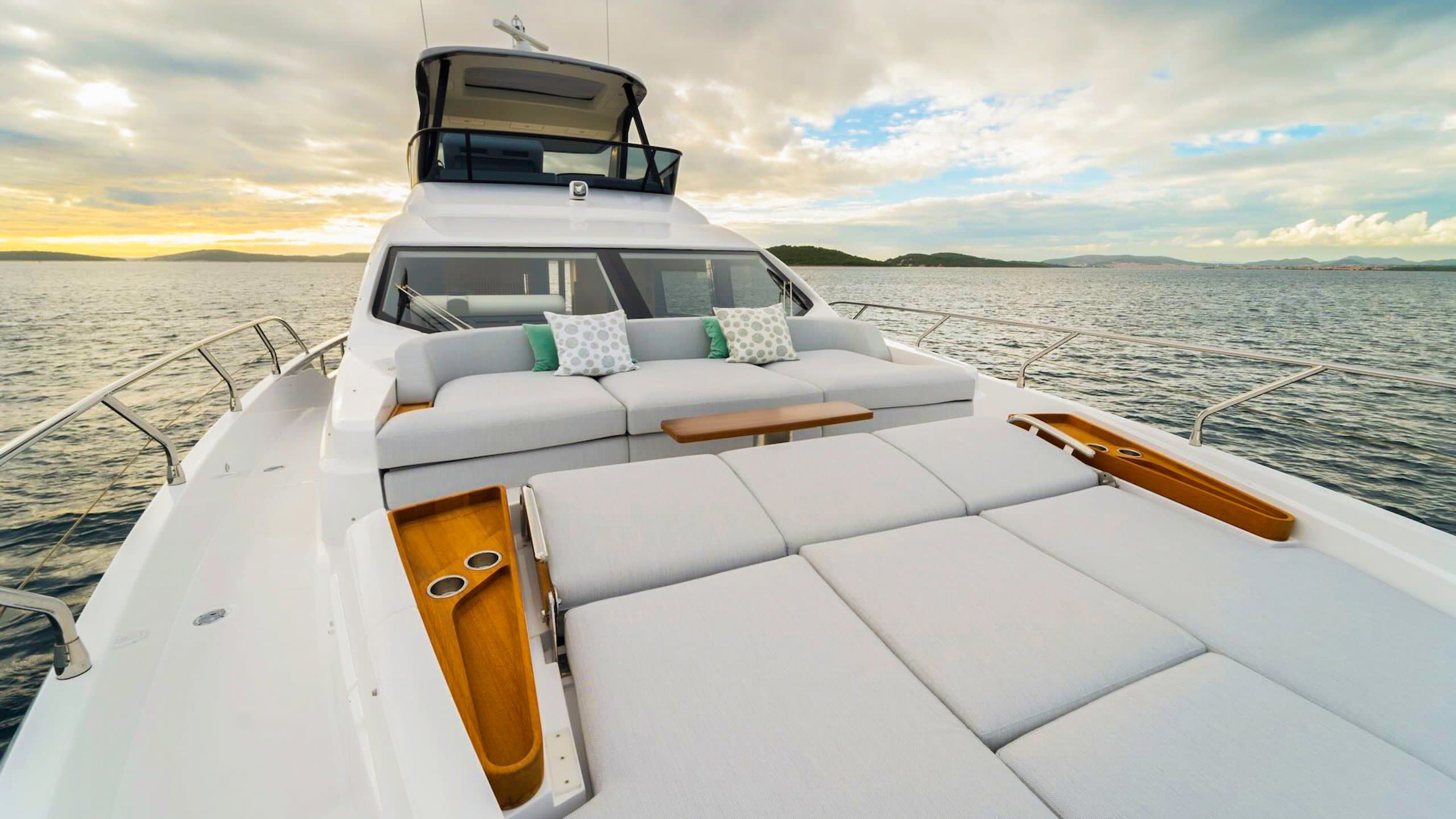 DONNA | Drivas Yachts