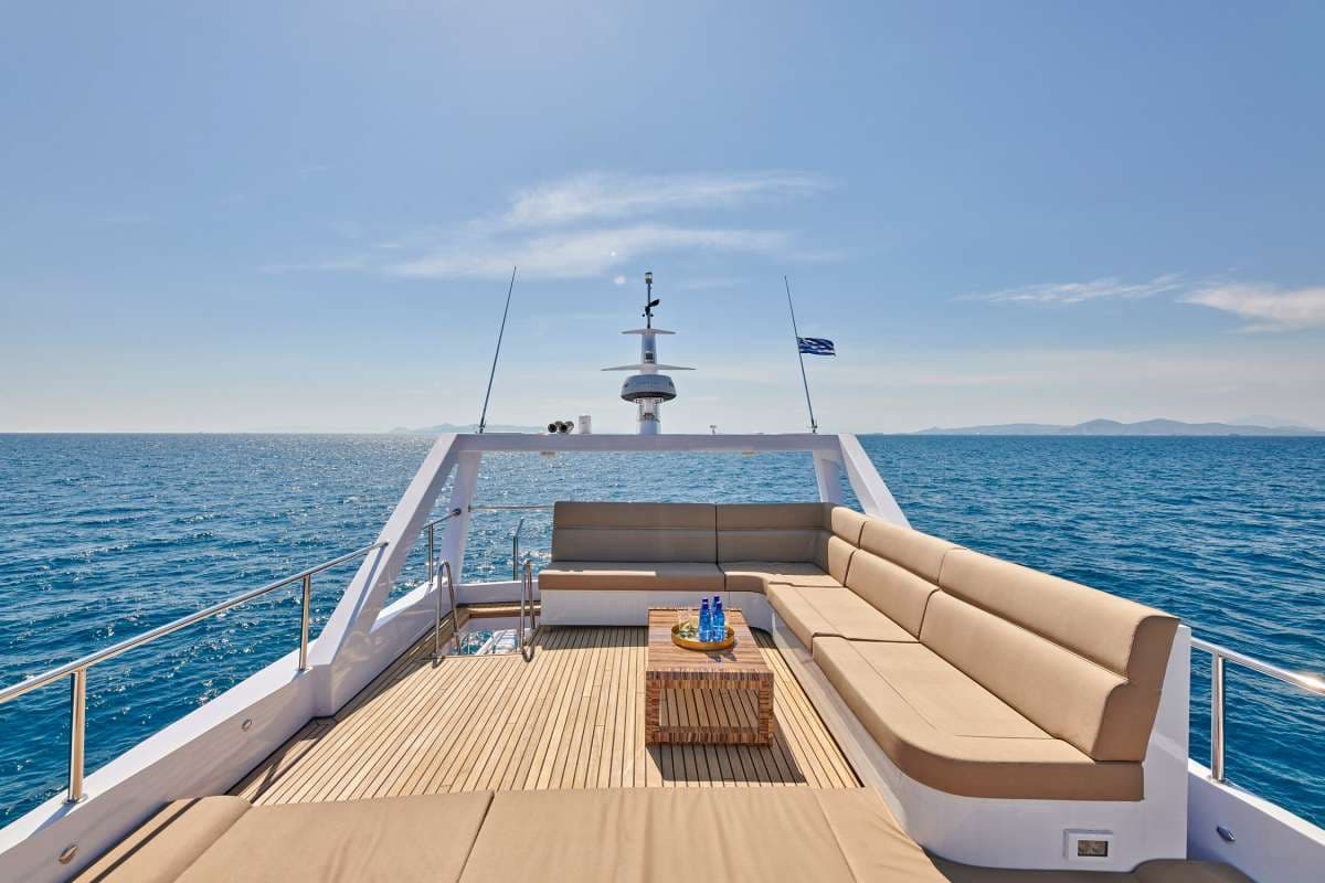 Wide Liberty - deck fore | Drivas Yachts