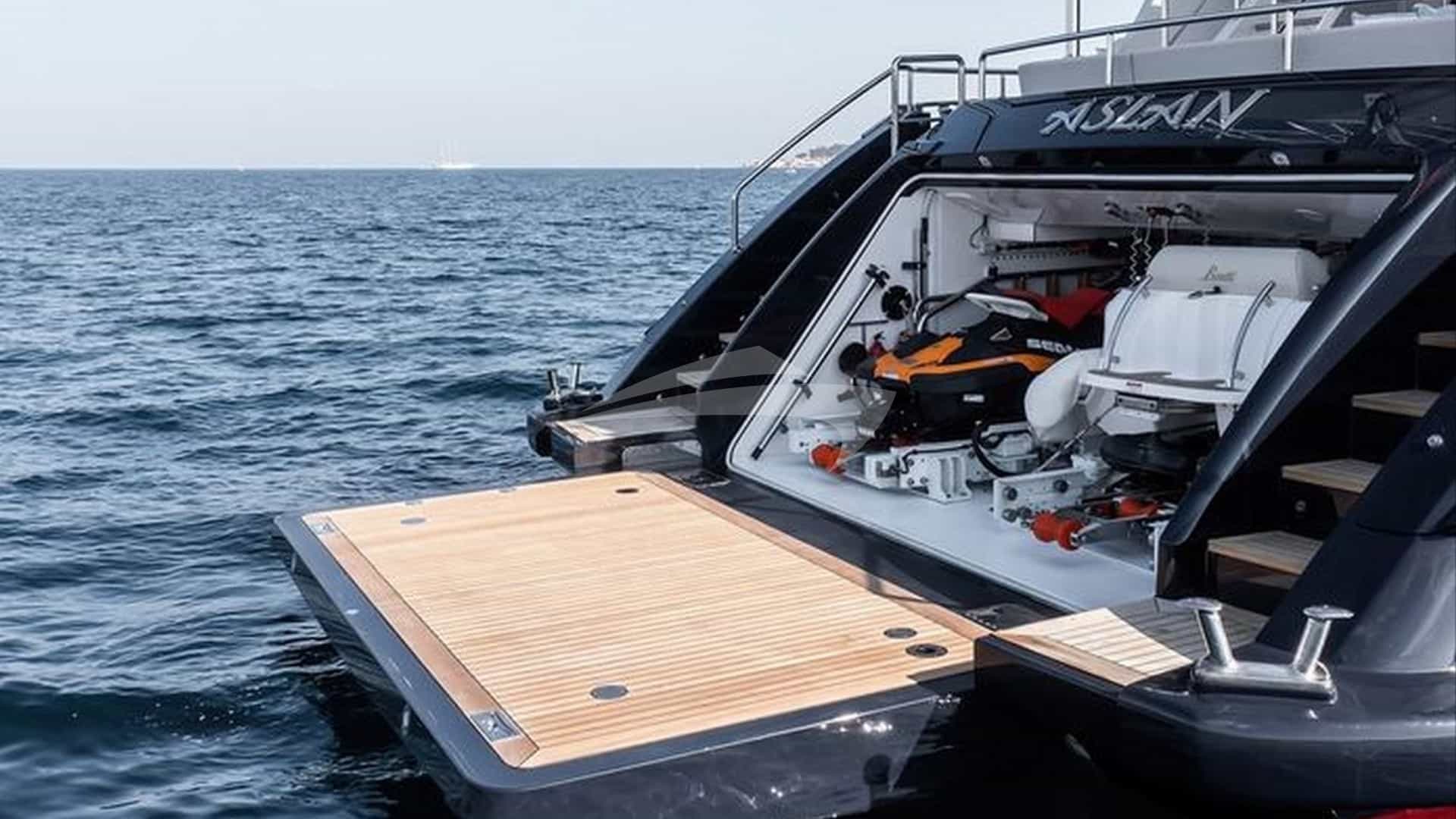 TONIC BLUE - ext stbd | Drivas Yachts