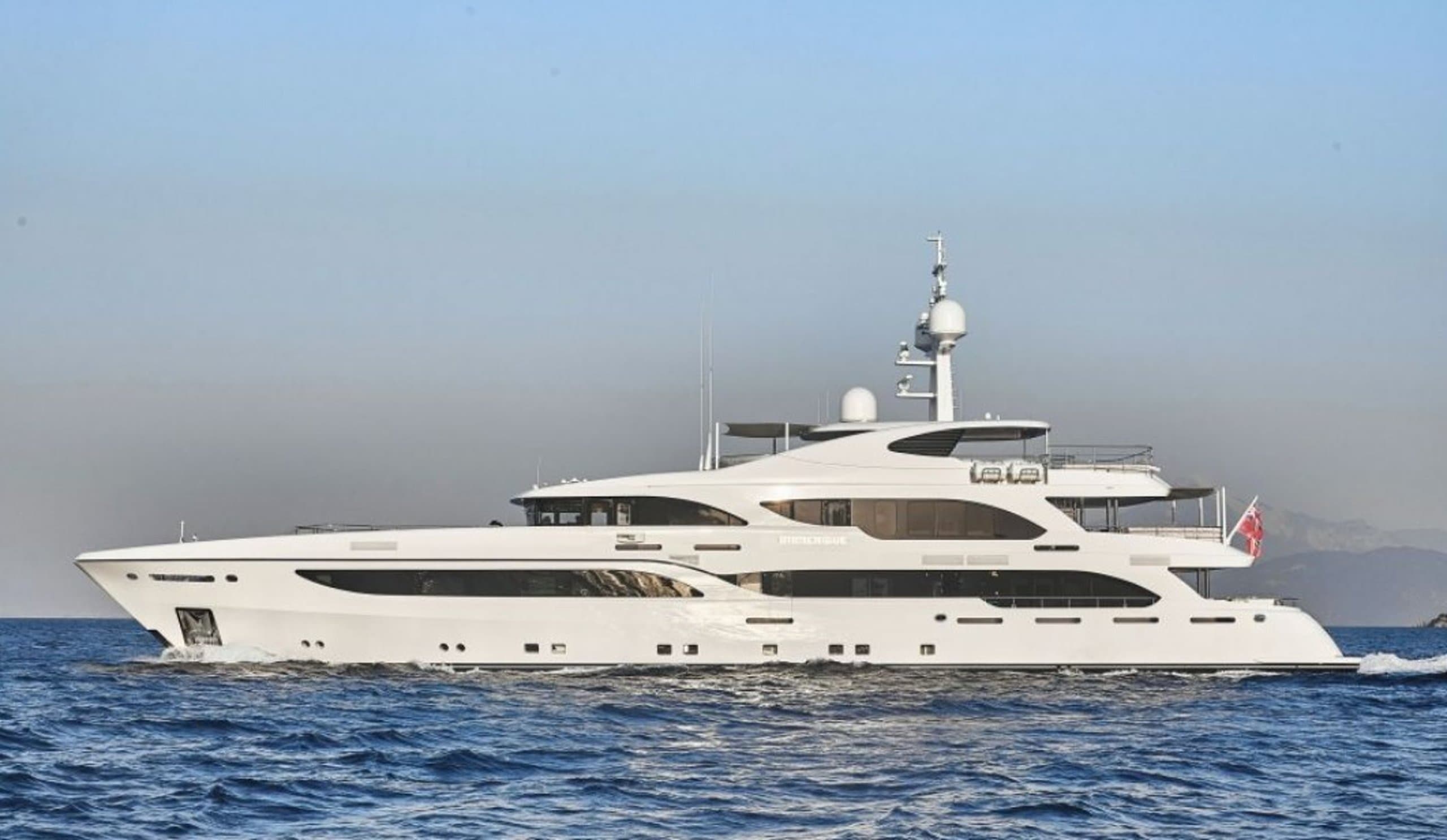 IMMERSIVE | Drivas Yachts