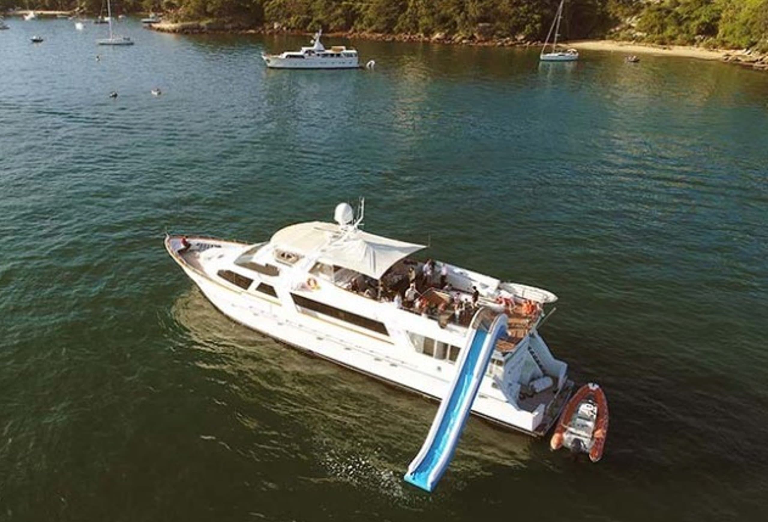 COSMOS II | Drivas Yachts