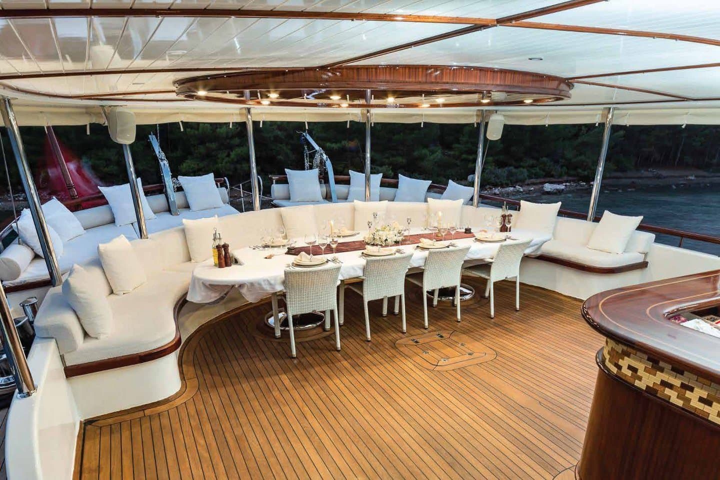 HALCON DEL MAR - deck upper aft | Drivas Yachts