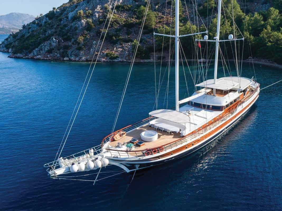 HALCON DEL MAR - aerial | Drivas Yachts