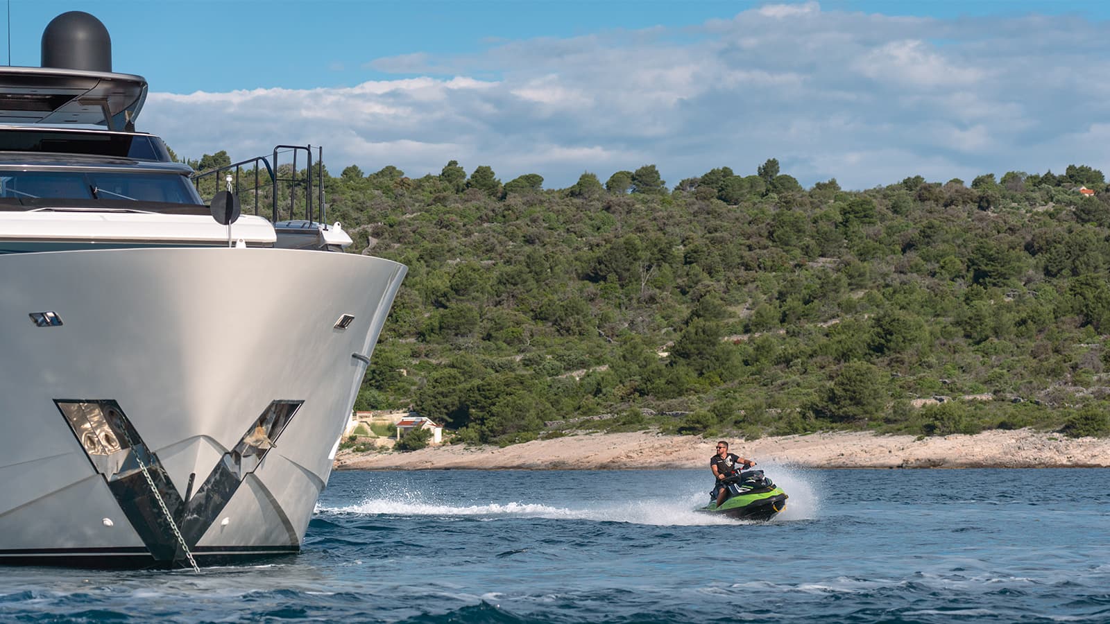 JOURNEY - ext stern | Drivas Yachts