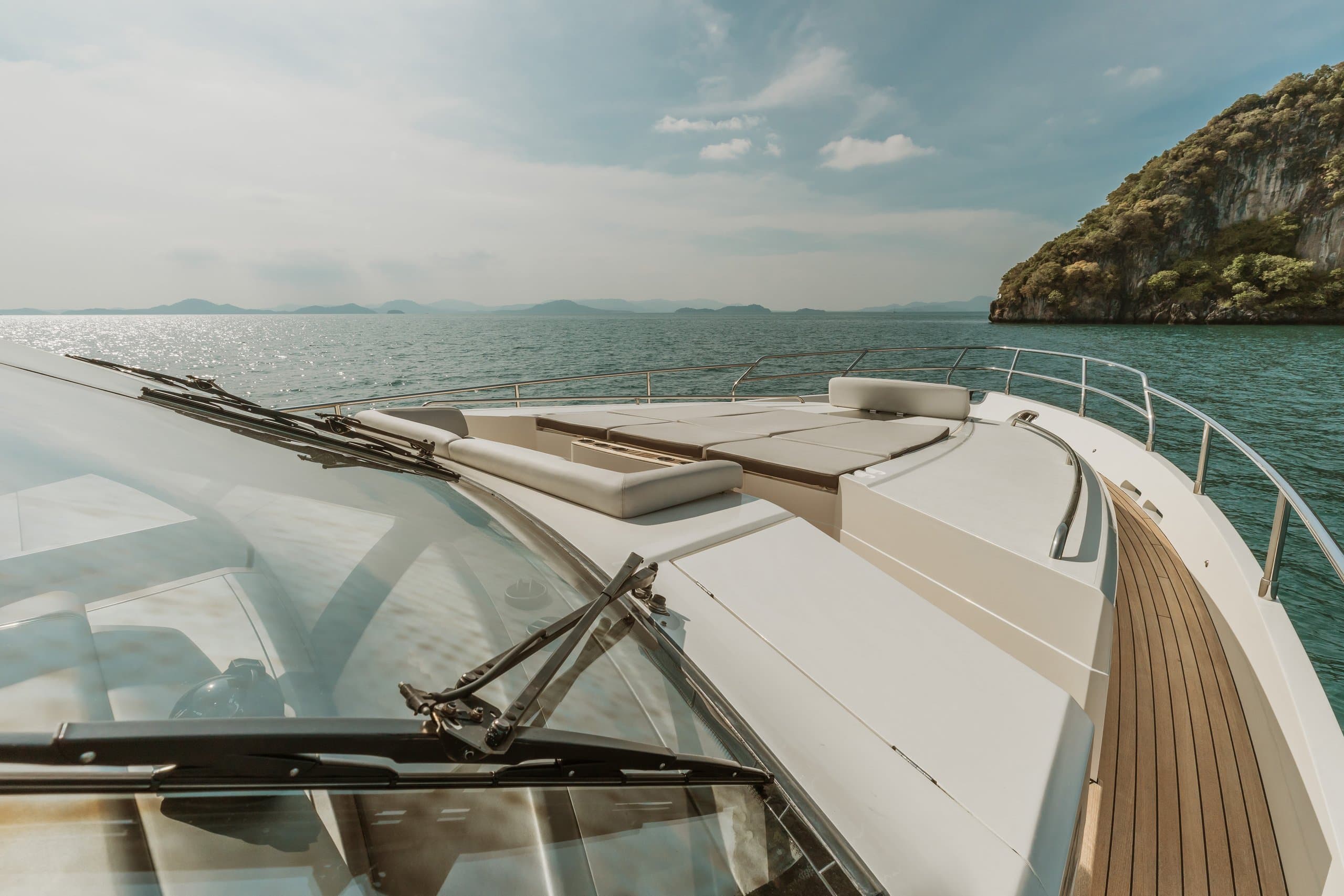W.J. LIP | Drivas Yachts