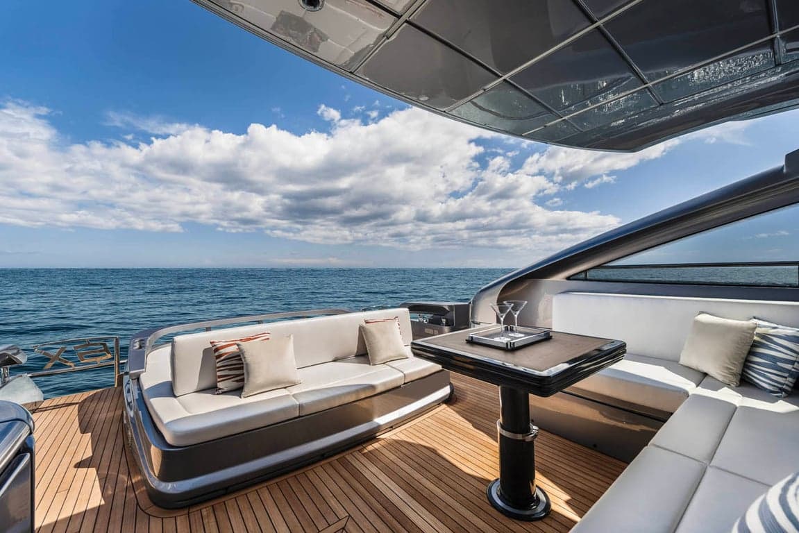 SAINTS - deck fly | Drivas Yachts