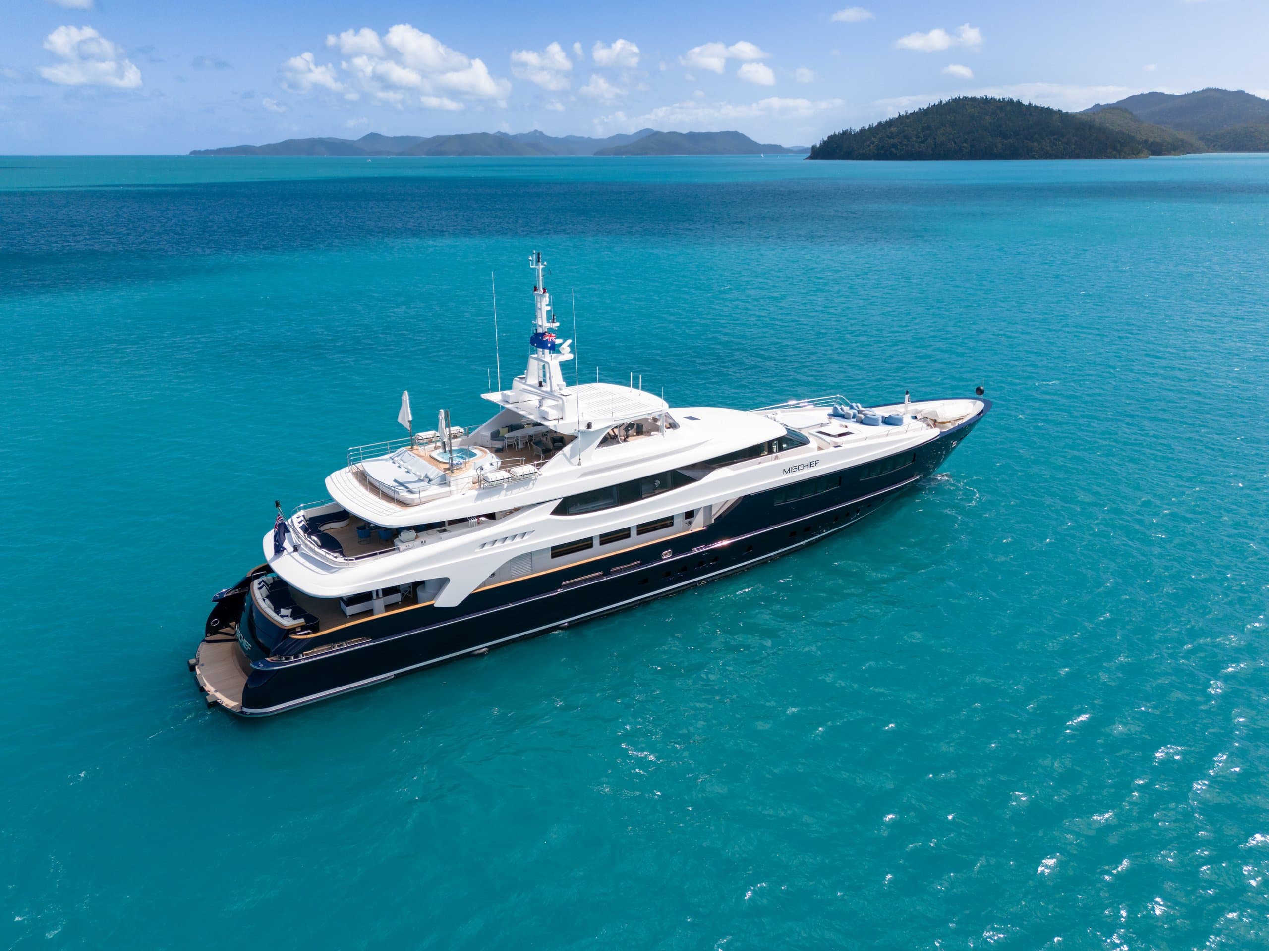 MISCHIEF | Drivas Yachts
