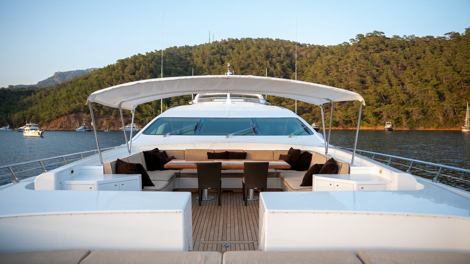 SEA PEARL - deck aft | Drivas Yachts
