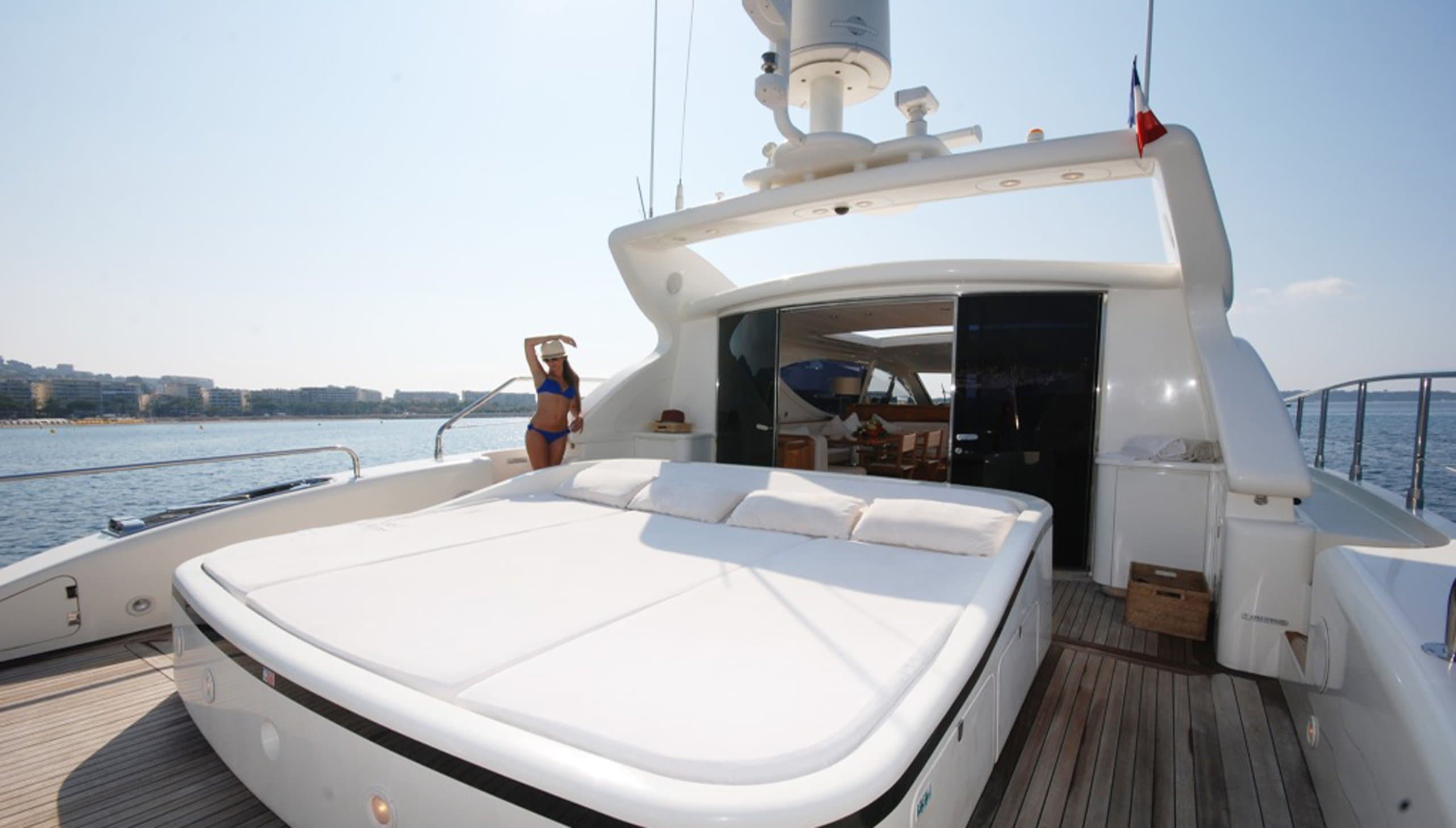 LADY SPLASH | Drivas Yachts
