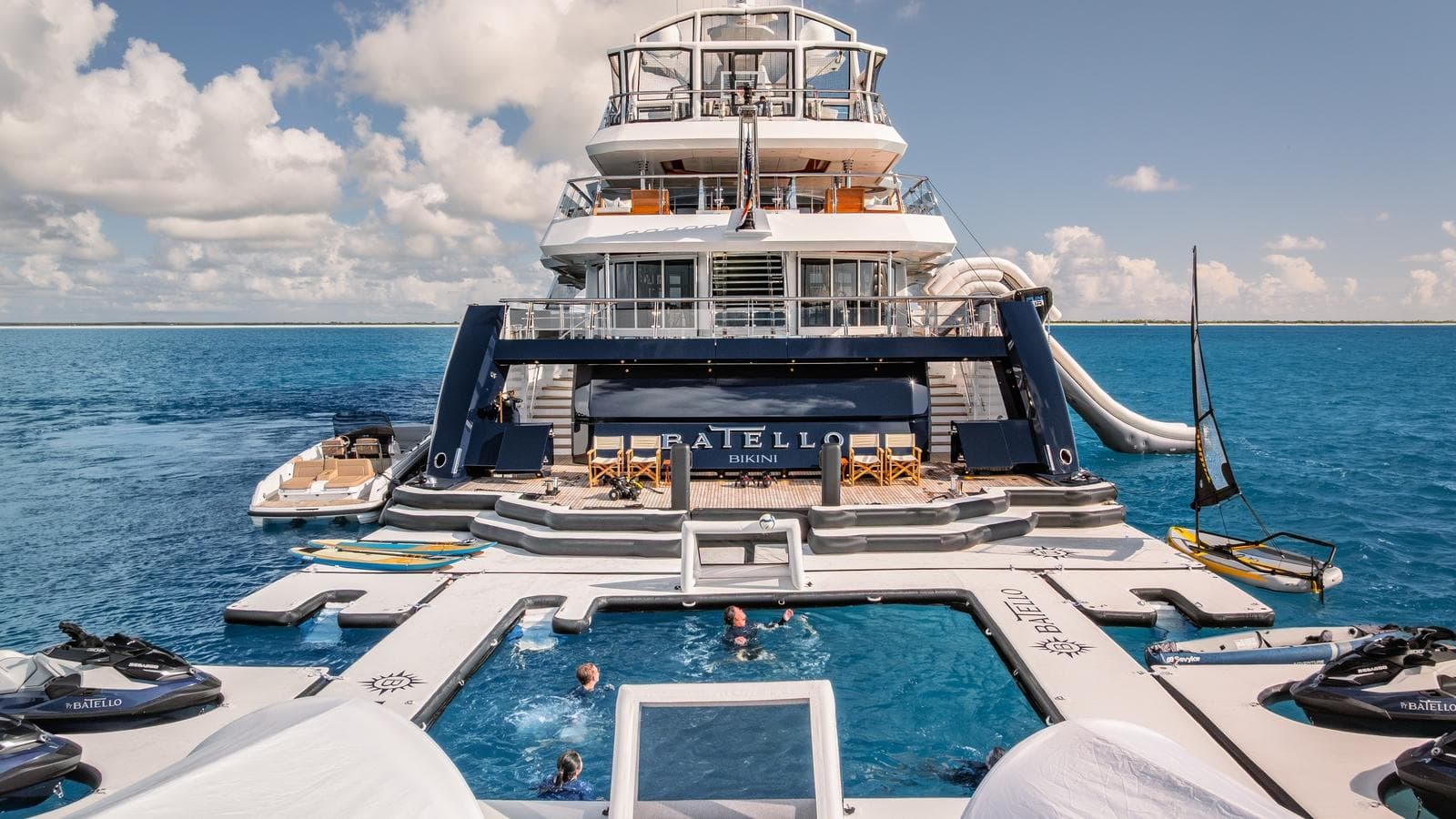 BATELLO - ext stern | Drivas Yachts