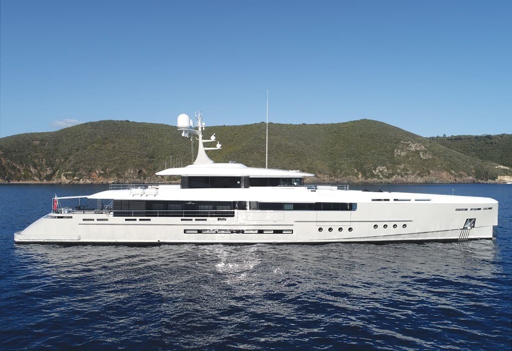 EDESIA - ext | Drivas Yachts