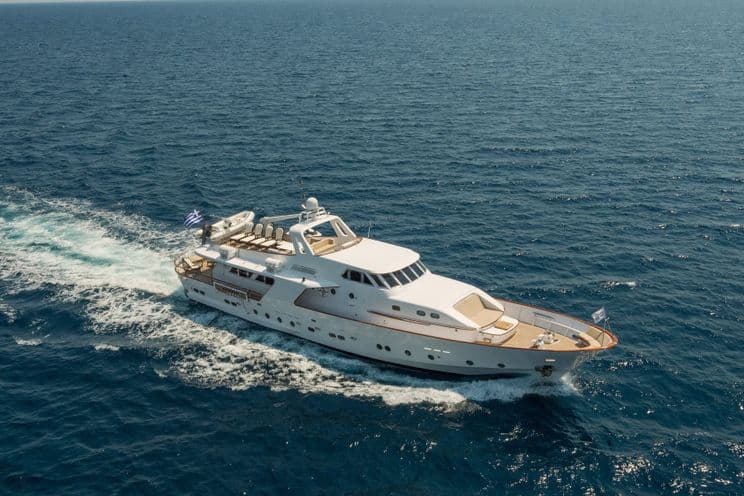 Motor yacht OCEANE II 29m by CRN Ancona — photo 2