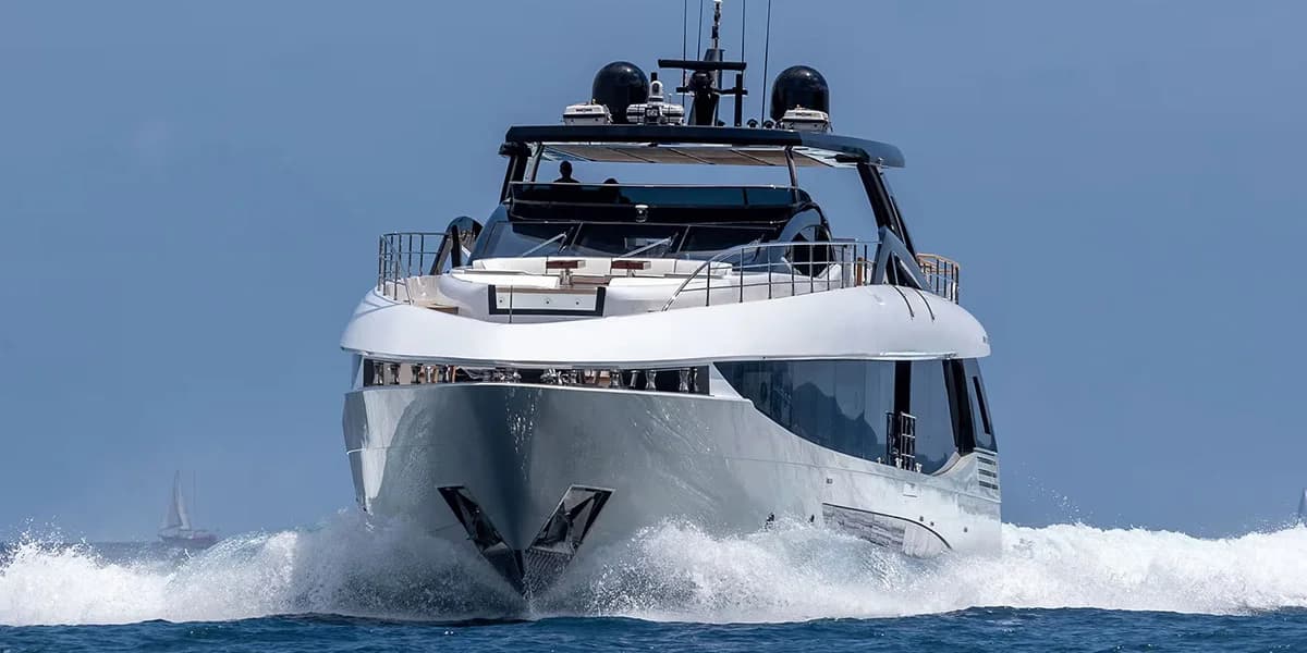 LAFAYETTE - ext stbd | Drivas Yachts
