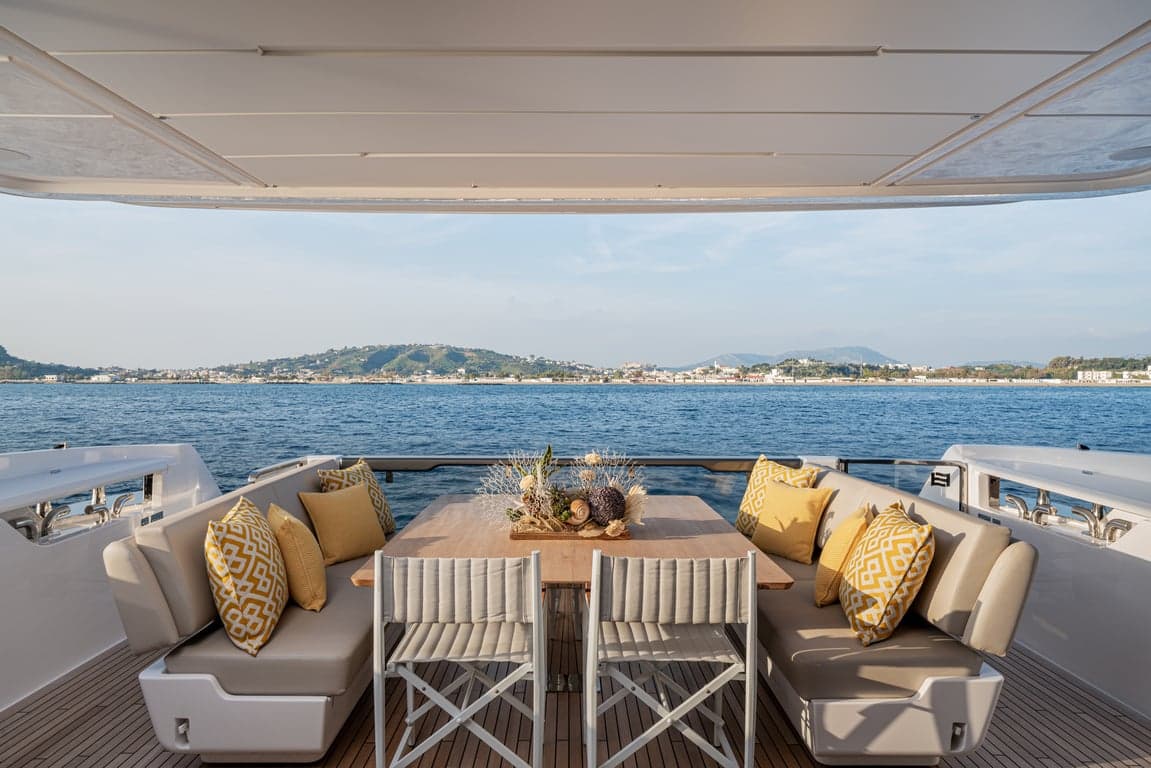 VITTORIA - deck aft | Drivas Yachts