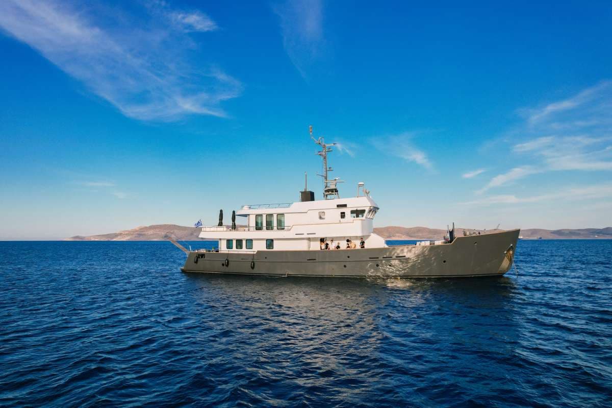 GEMAYA - ext | Drivas Yachts