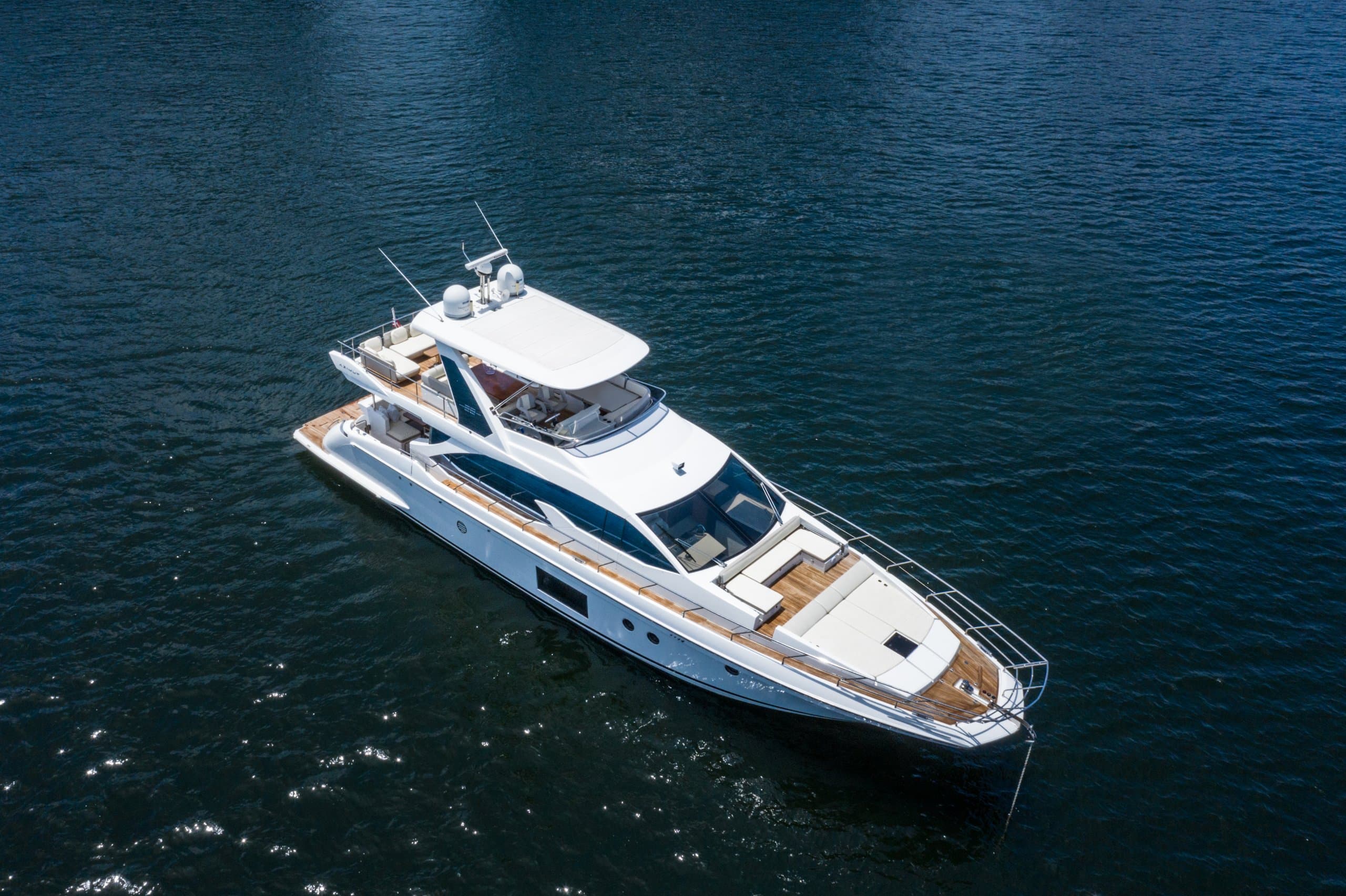 LE GRAND BLEU | Drivas Yachts