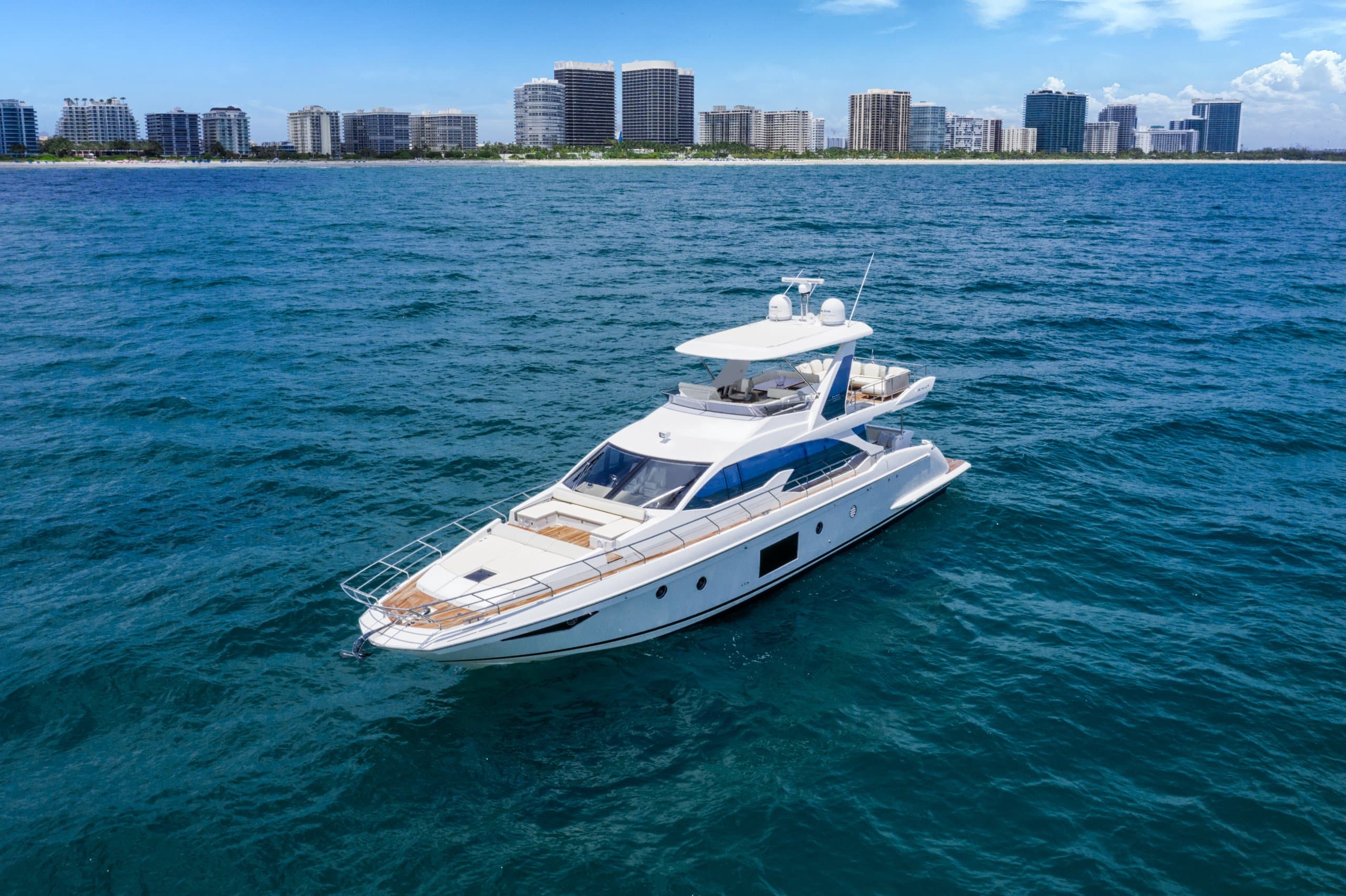 LE GRAND BLEU | Drivas Yachts
