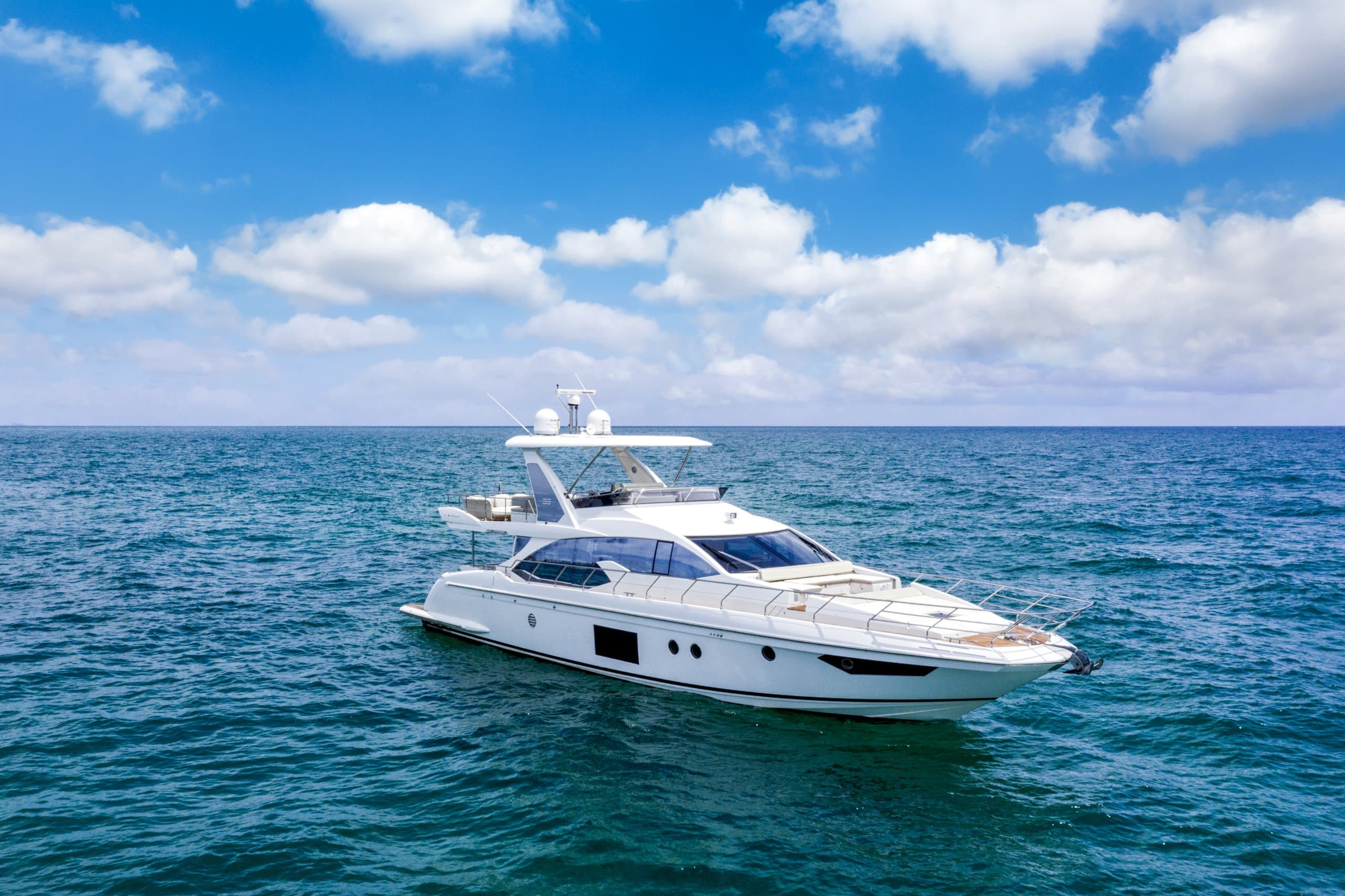 LE GRAND BLEU | Drivas Yachts