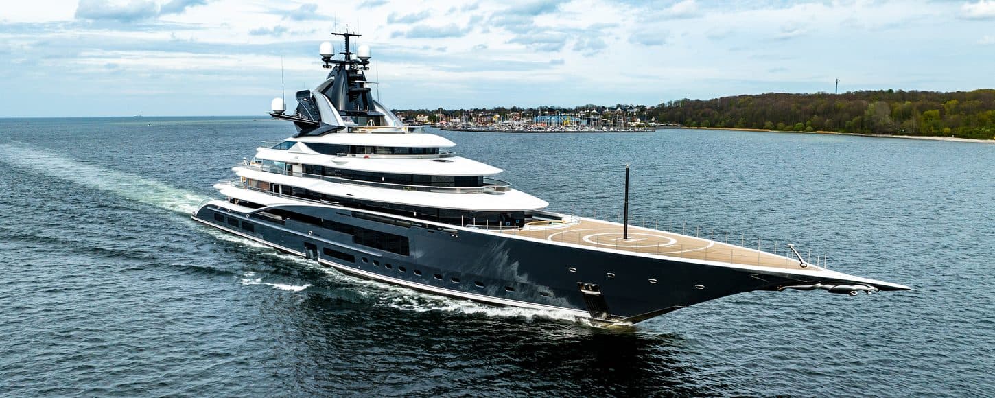 KISMET - ext stbd | Drivas Yachts