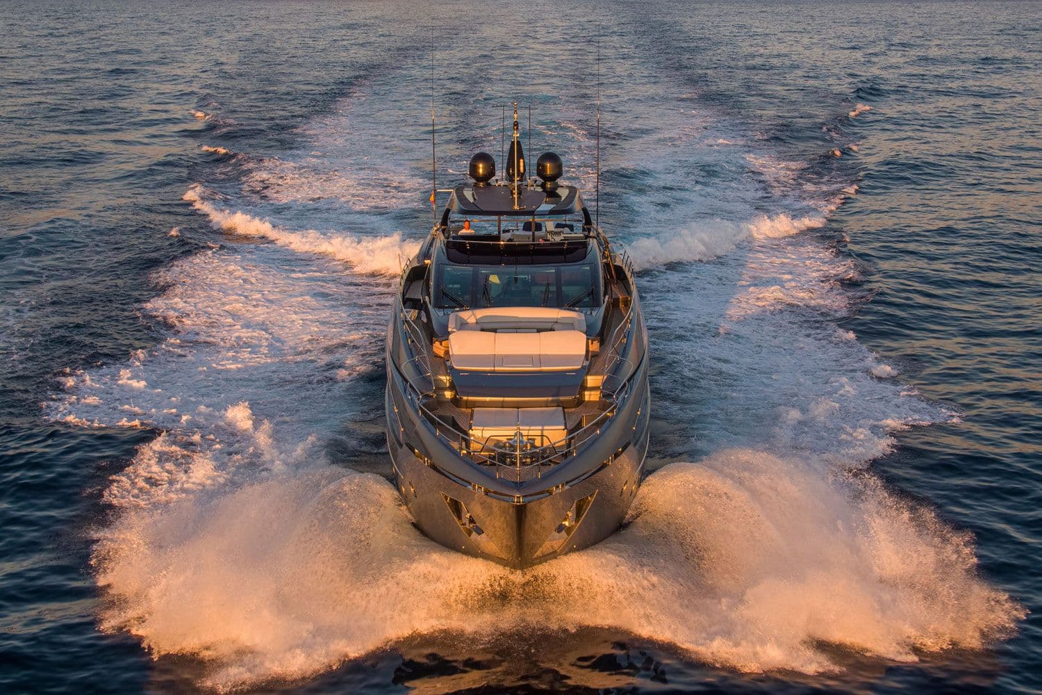 FIGURATI - photo | Drivas Yachts