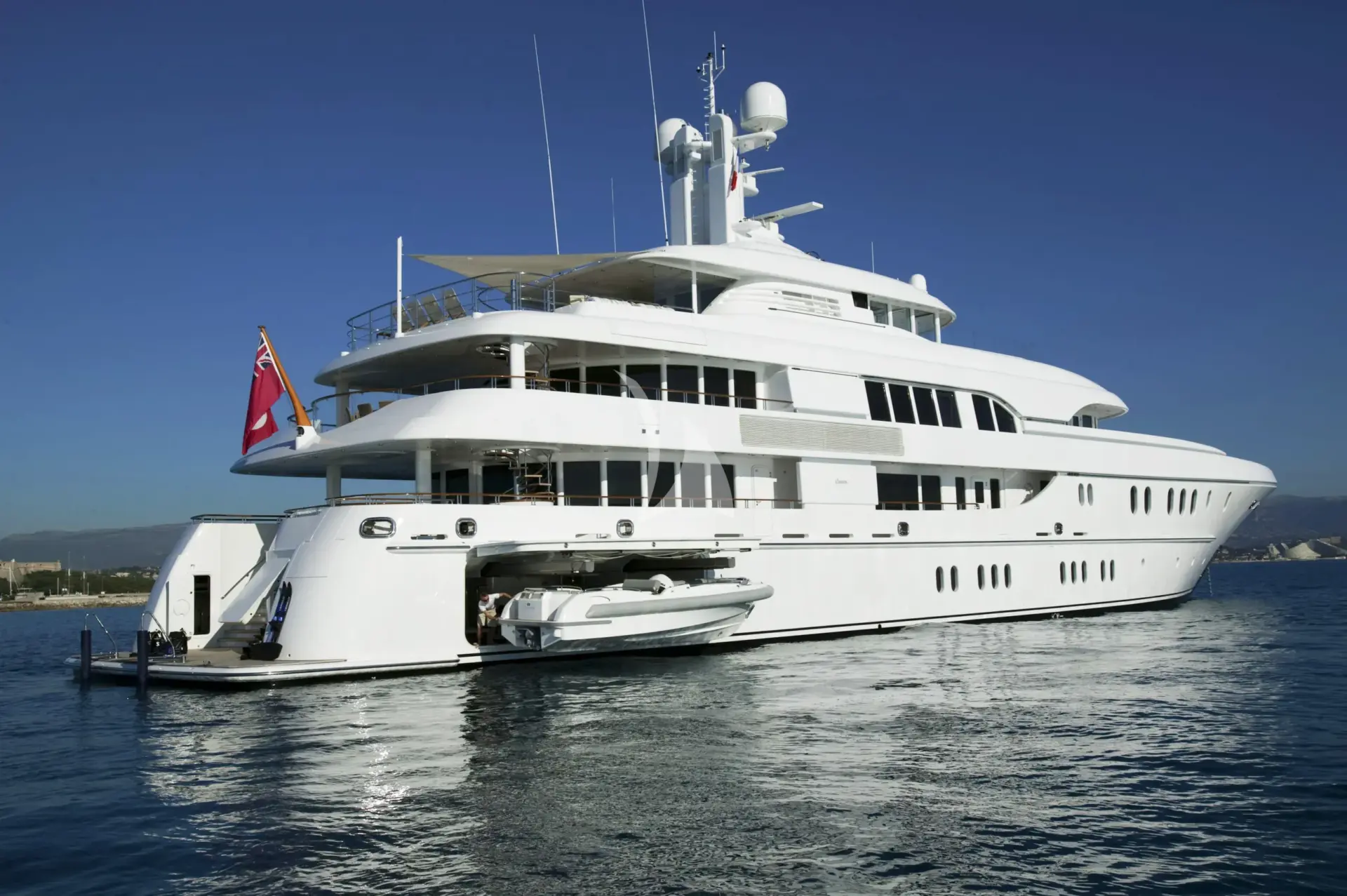 Bella Vita - ext stbd | Drivas Yachts