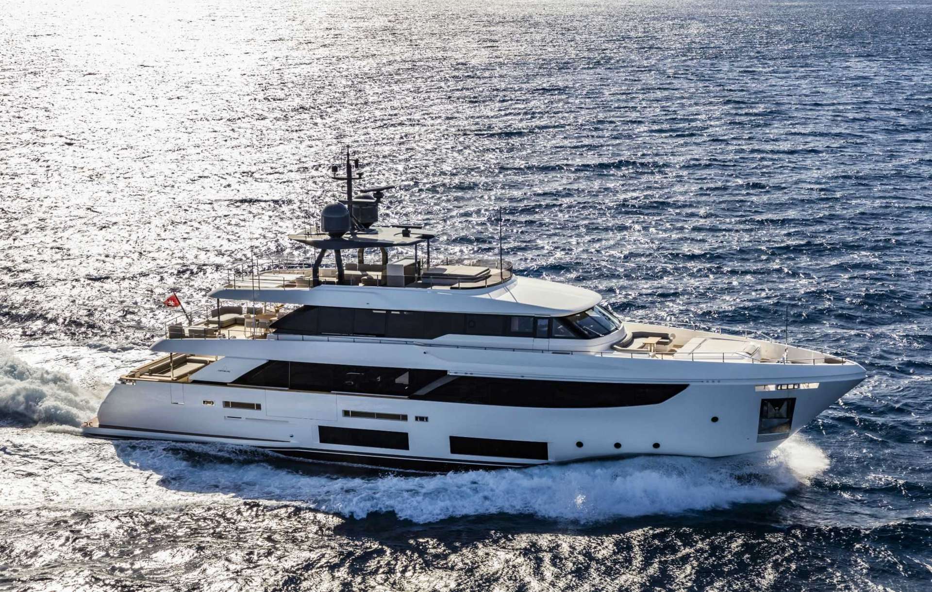 ACQUA - ext running | Drivas Yachts