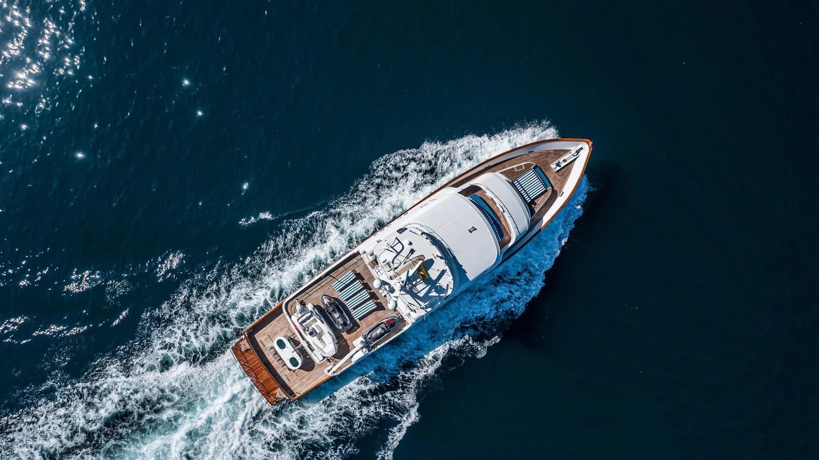 EL REY - aerial | Drivas Yachts