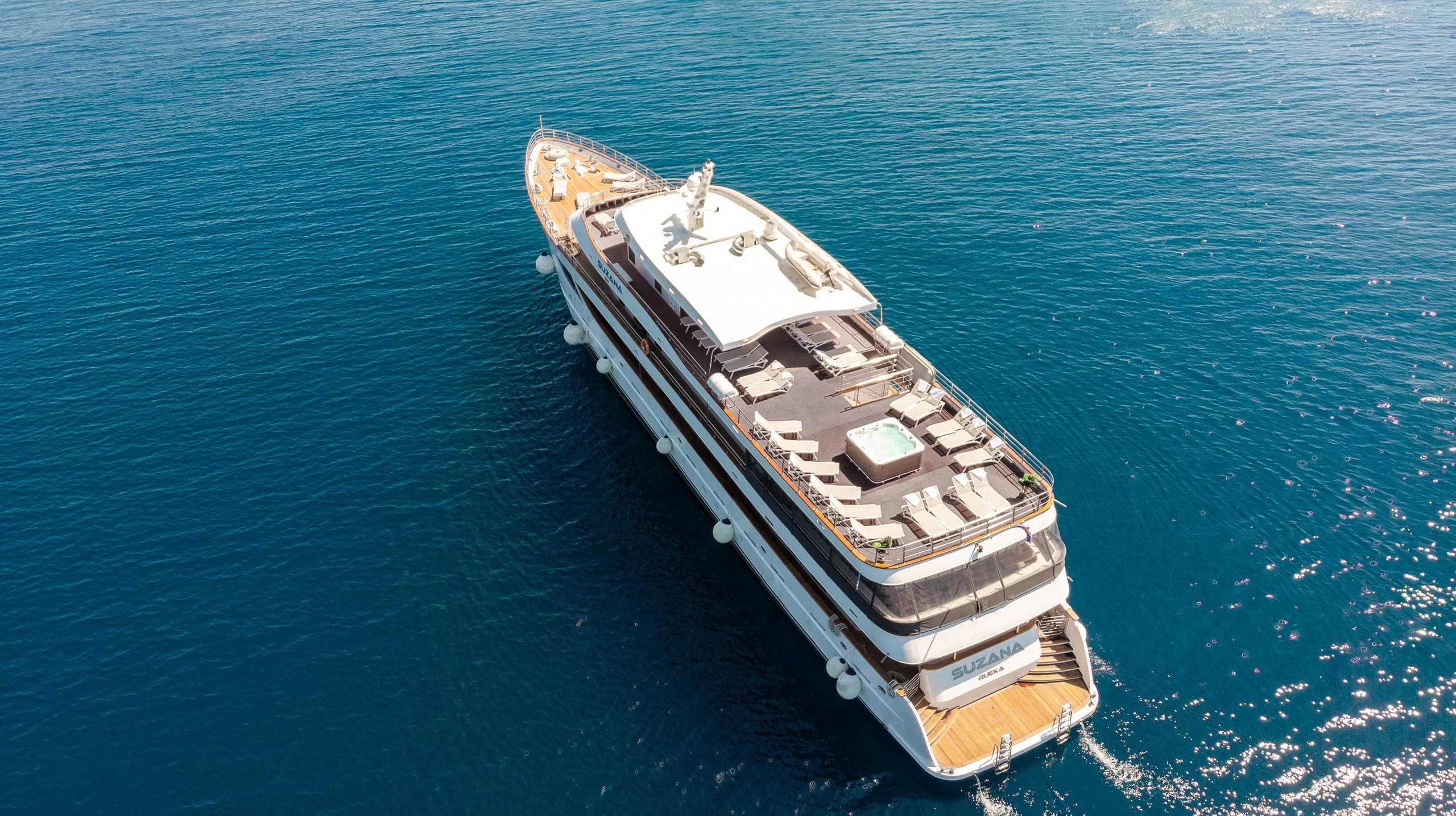 SUZANA | Drivas Yachts