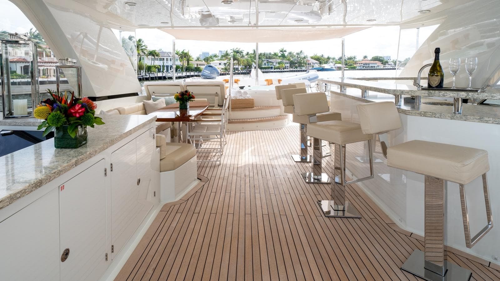 IRIDESCENCE - deck aft | Drivas Yachts