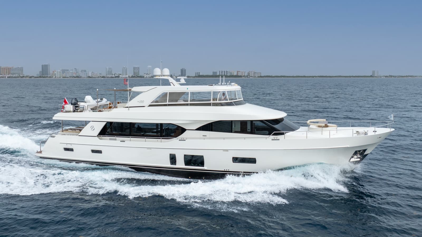 IRIDESCENCE - ext stbd | Drivas Yachts
