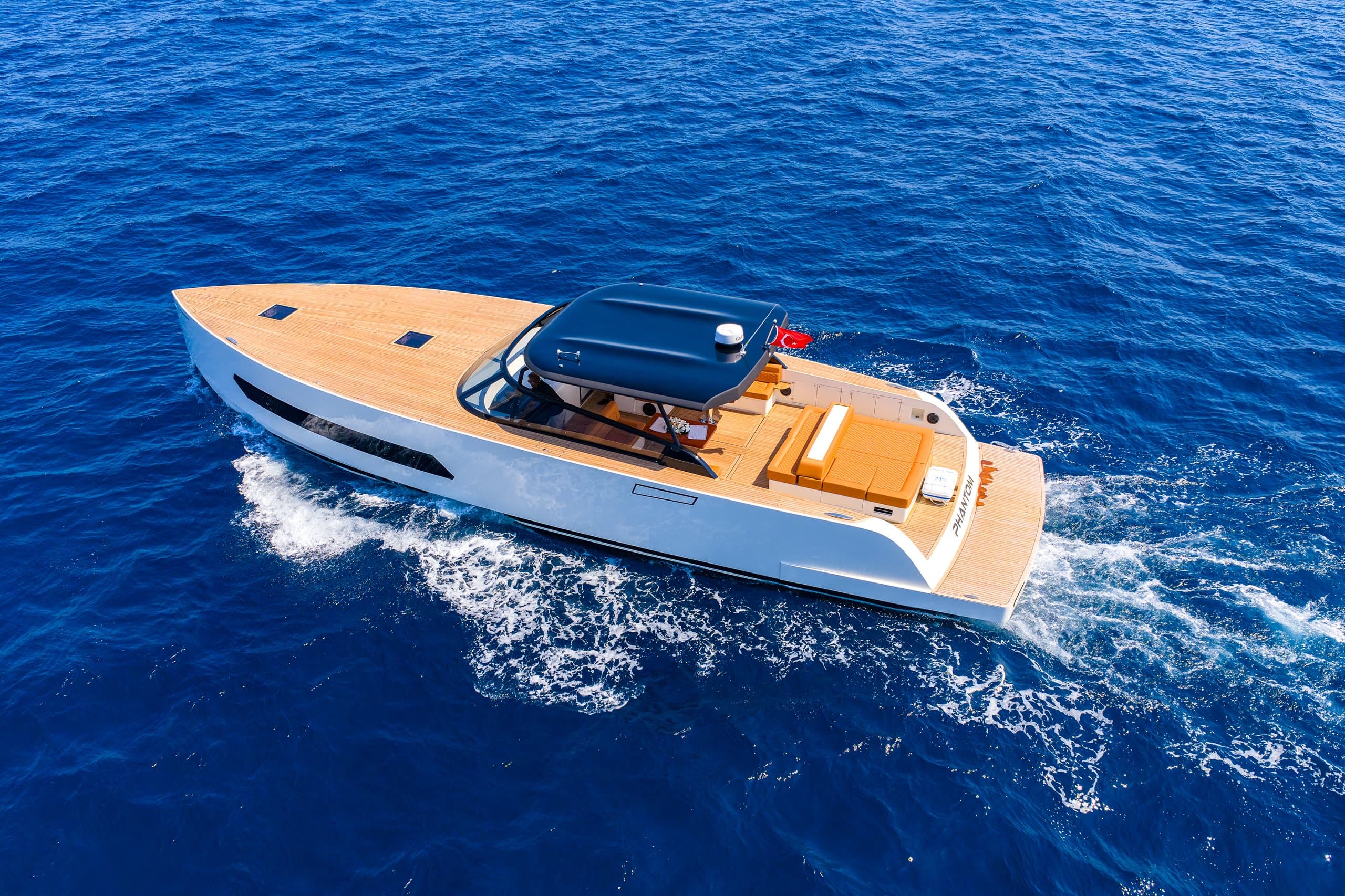 PHANTOM | Drivas Yachts