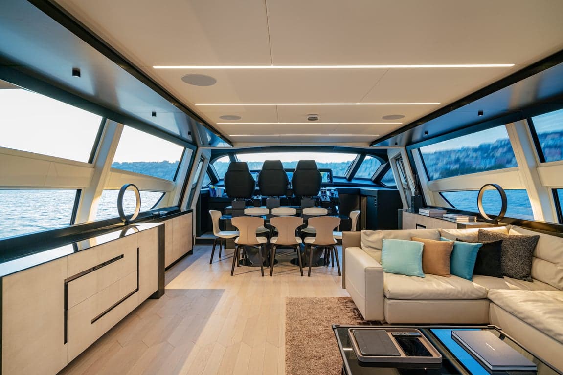 SOPHIA - skylounge | Drivas Yachts