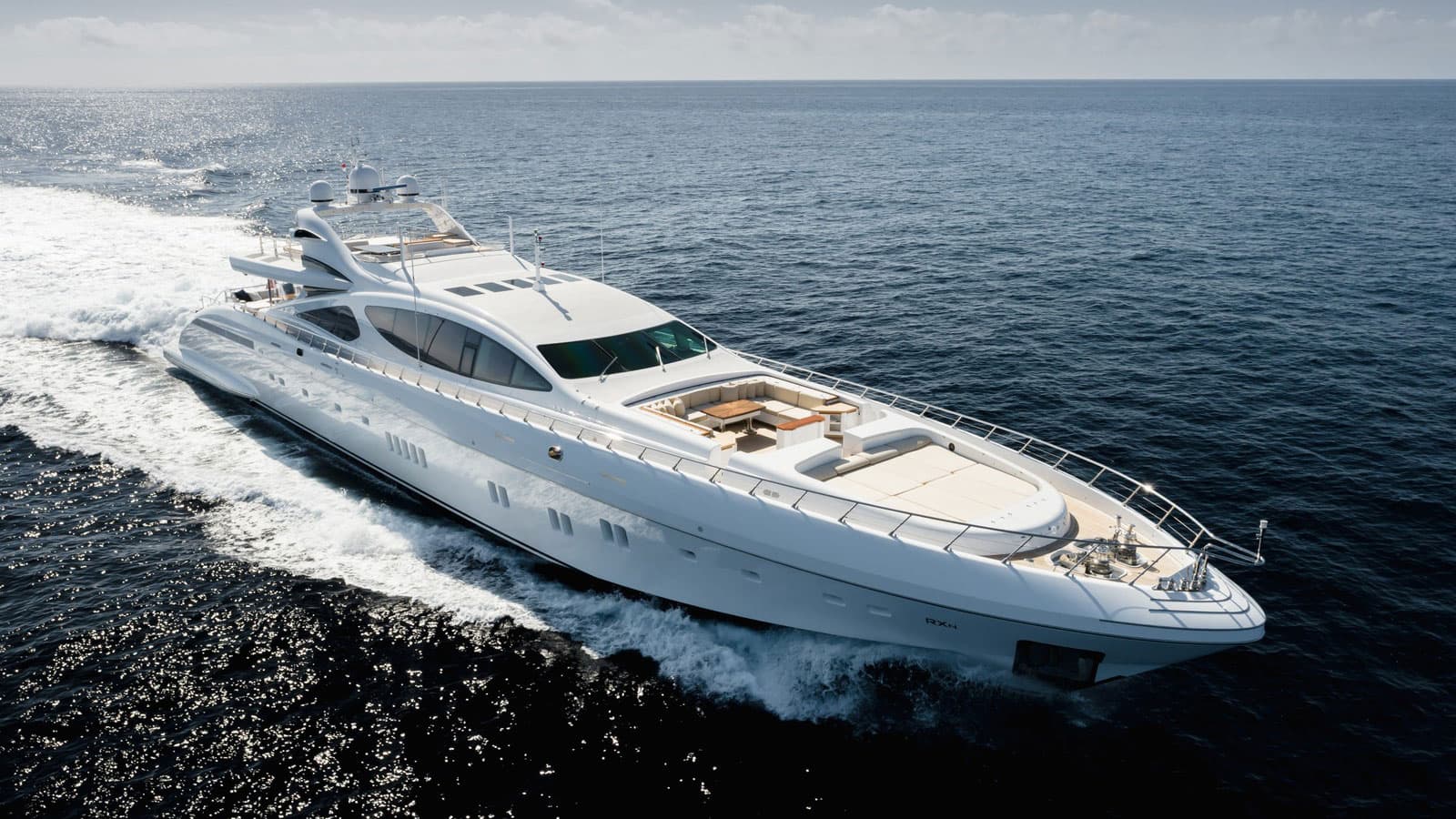 KOGO - ext running | Drivas Yachts
