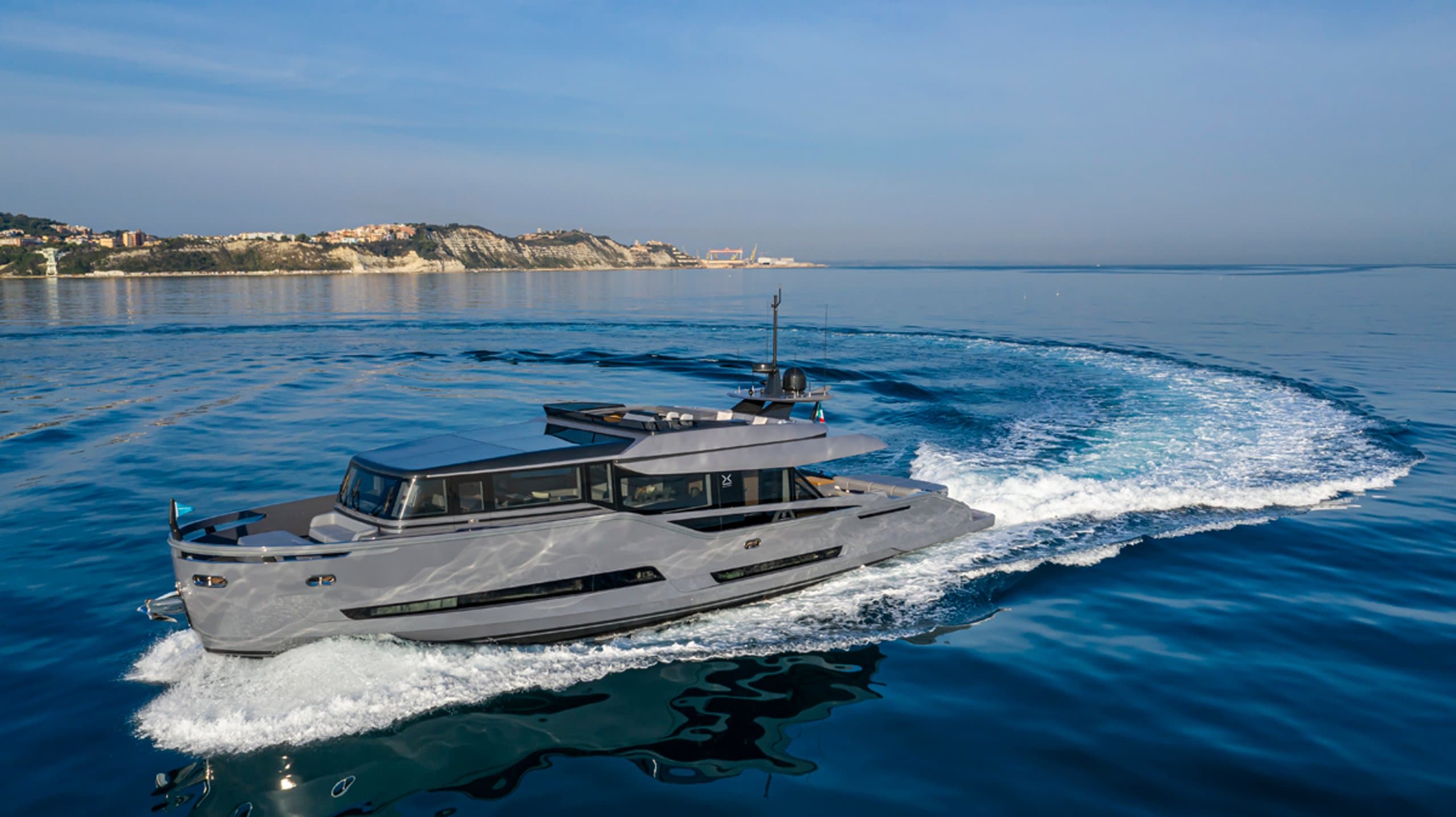 HAZE | Drivas Yachts
