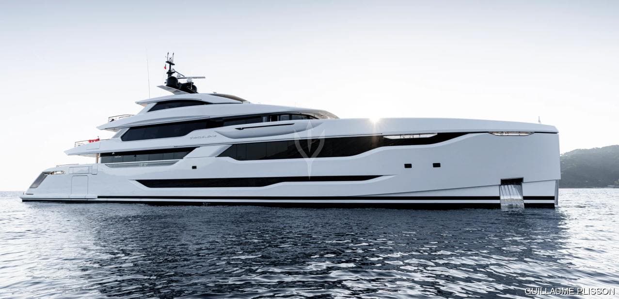 O'MADELEINE - ext | Drivas Yachts