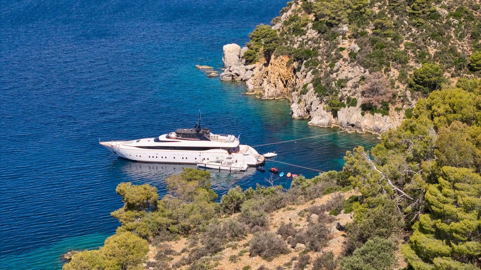 MAMMA MIA - aerial | Drivas Yachts