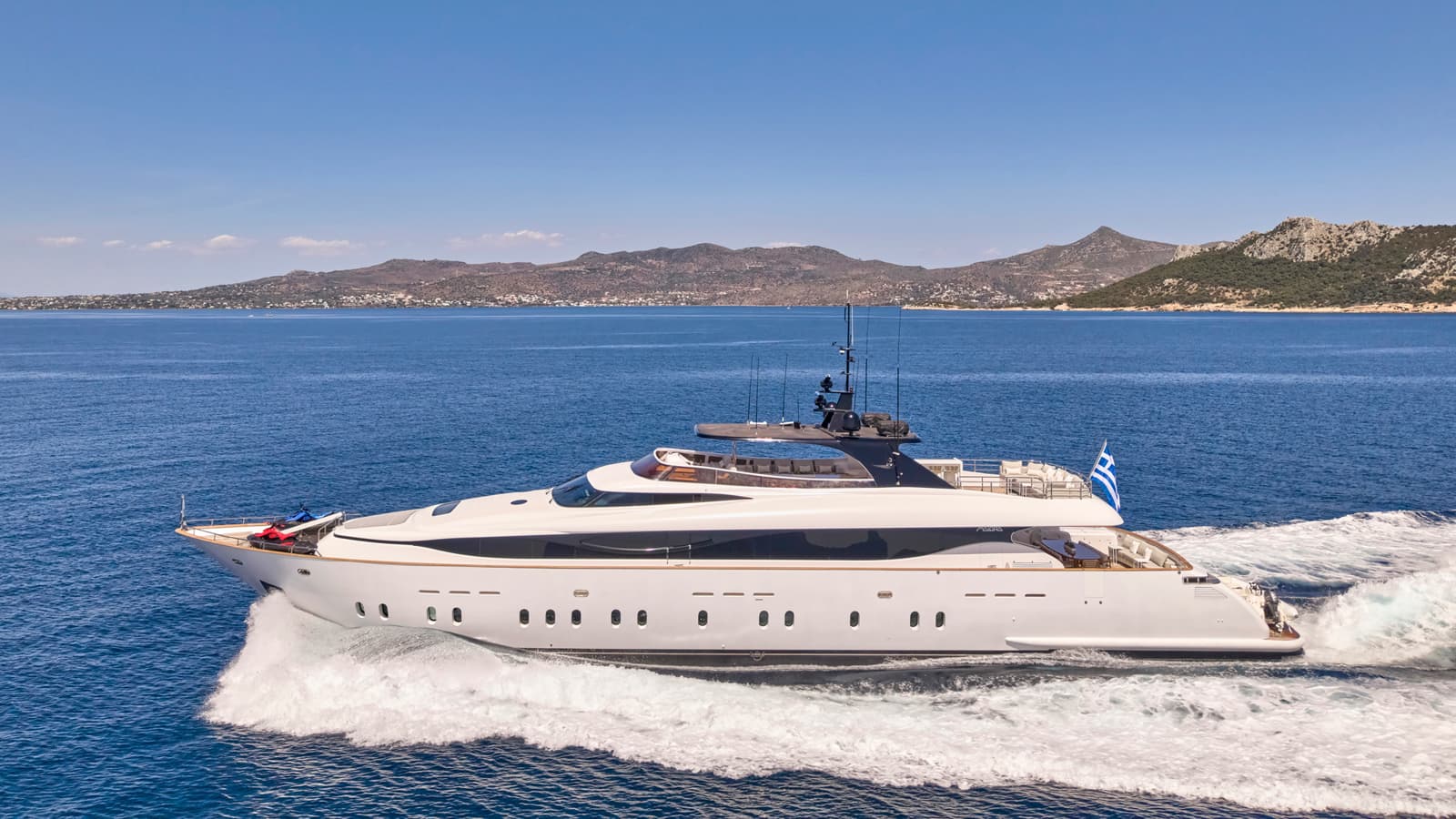 MAMMA MIA - ext port | Drivas Yachts