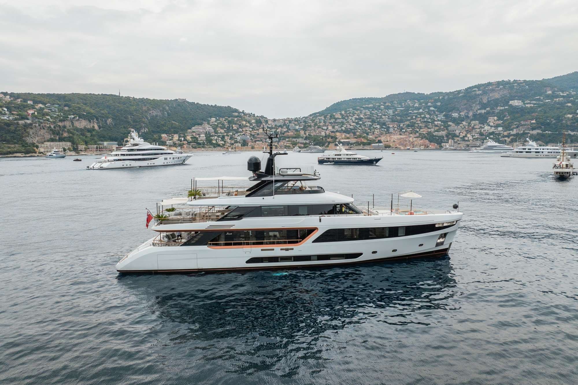 Alluria - ext stbd | Drivas Yachts