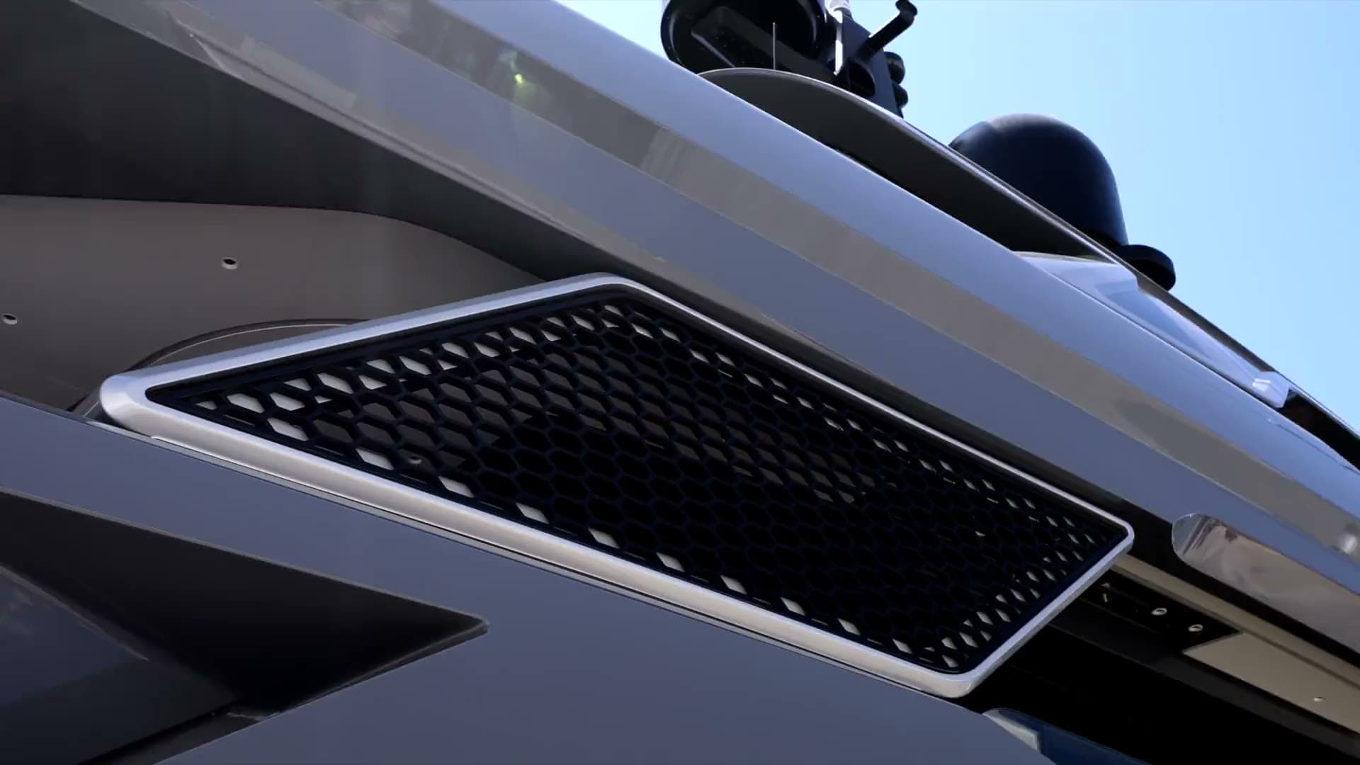 AKULA yacht video