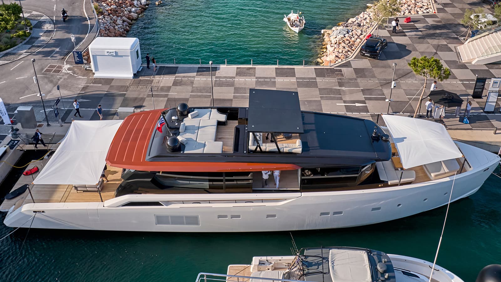 BESTIA - aerial | Drivas Yachts
