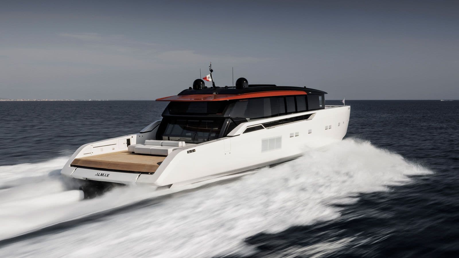 BESTIA - ext running | Drivas Yachts