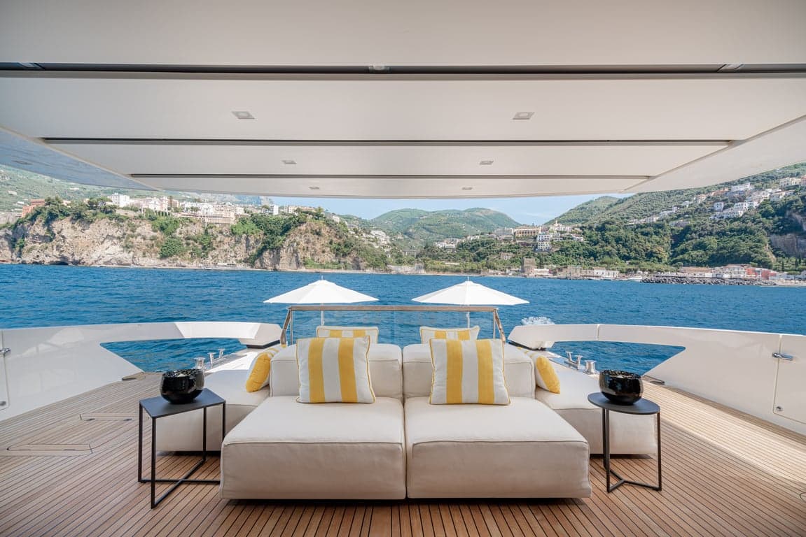 DANIDA' - deck aft | Drivas Yachts