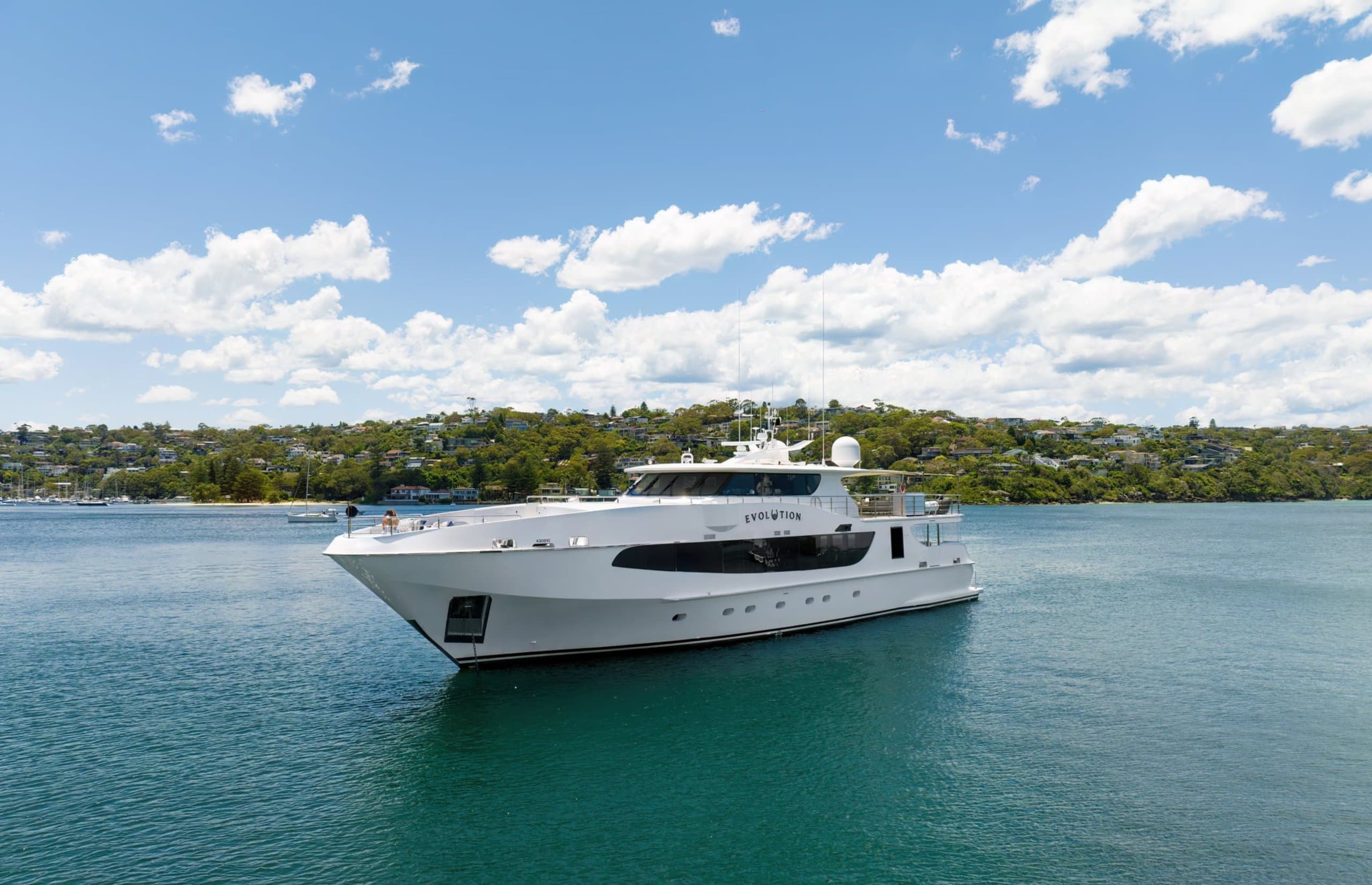 EVOLUTION | Drivas Yachts