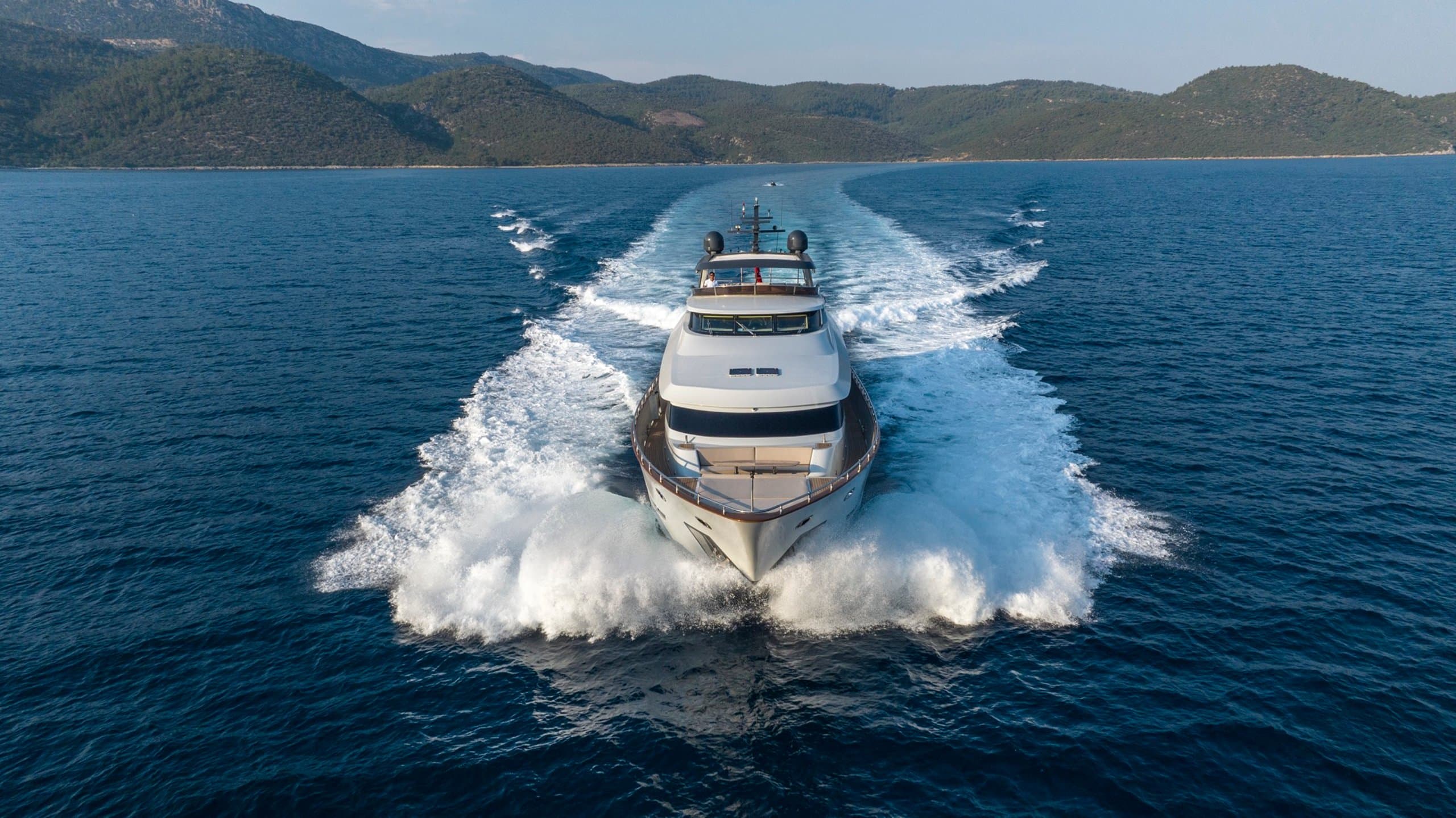 GO | Drivas Yachts