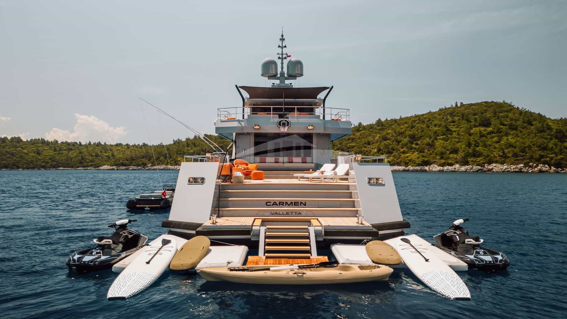 CARMEN - ext stern | Drivas Yachts