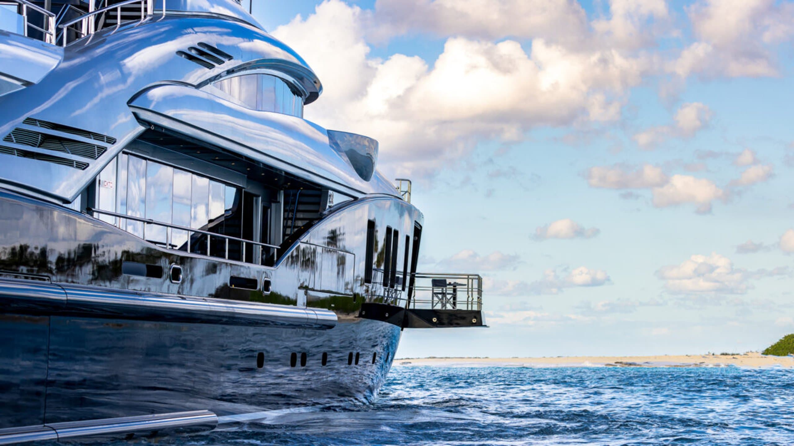 OKTO | Drivas Yachts