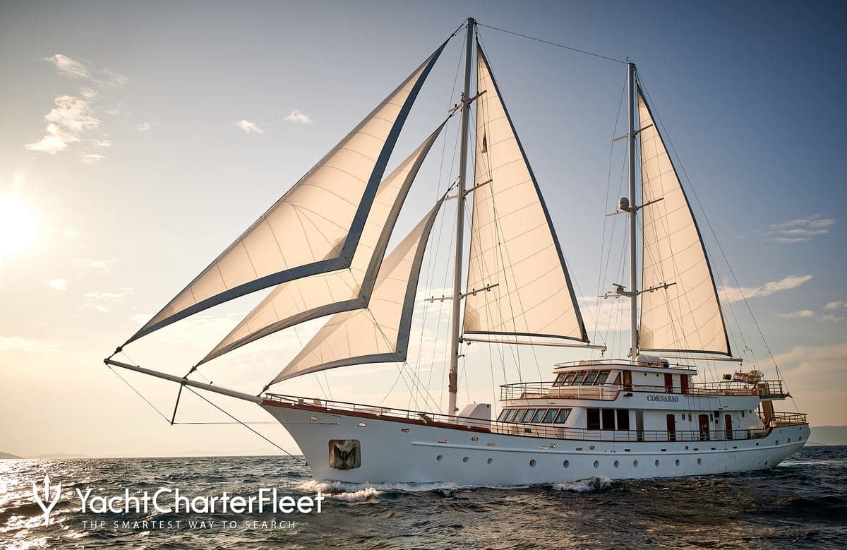 Motor yacht CORSARIO 48m by Radez — underway